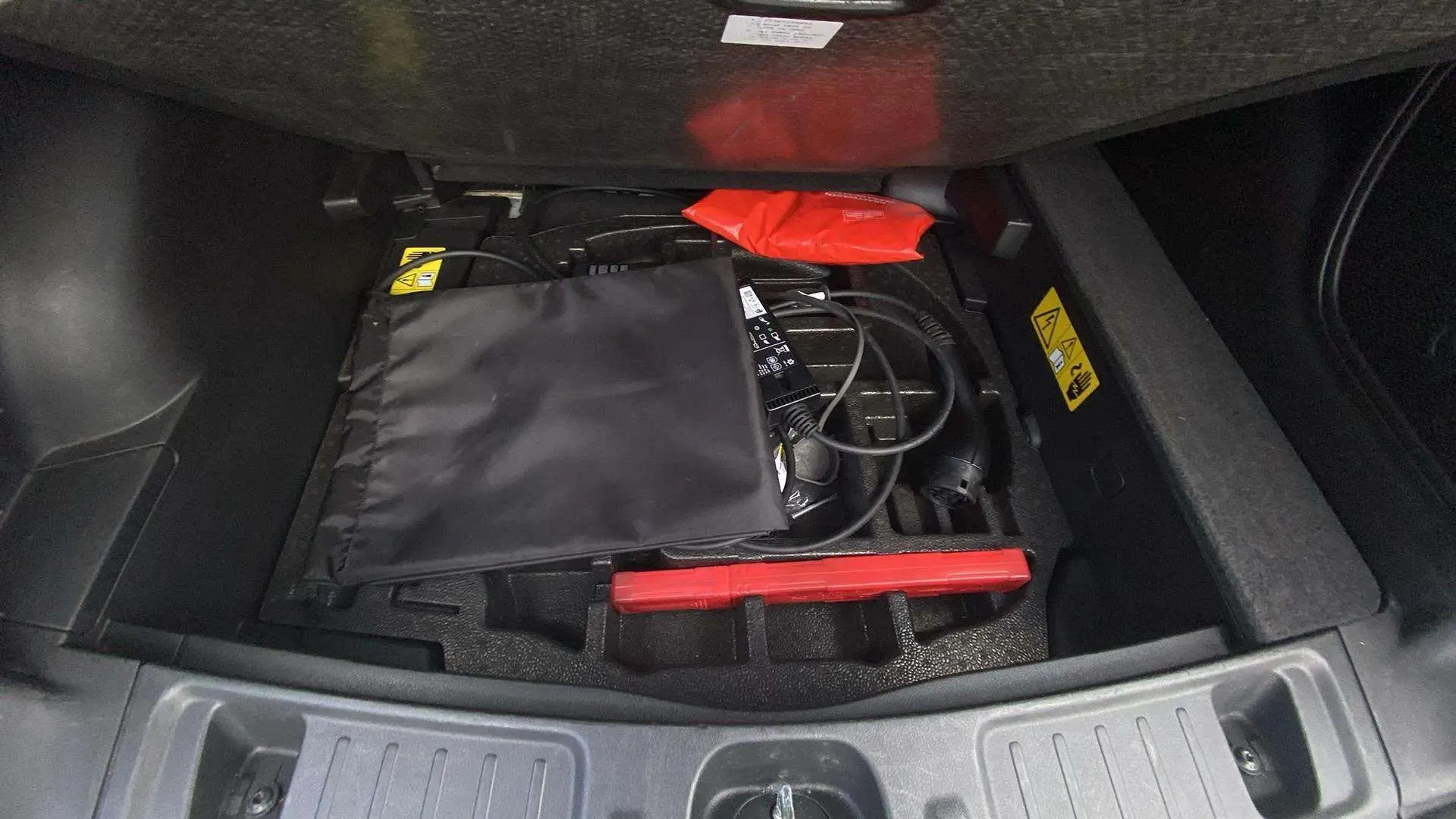 Jeep Compass 4xe 1.3 PHEV S AWD - foto 33