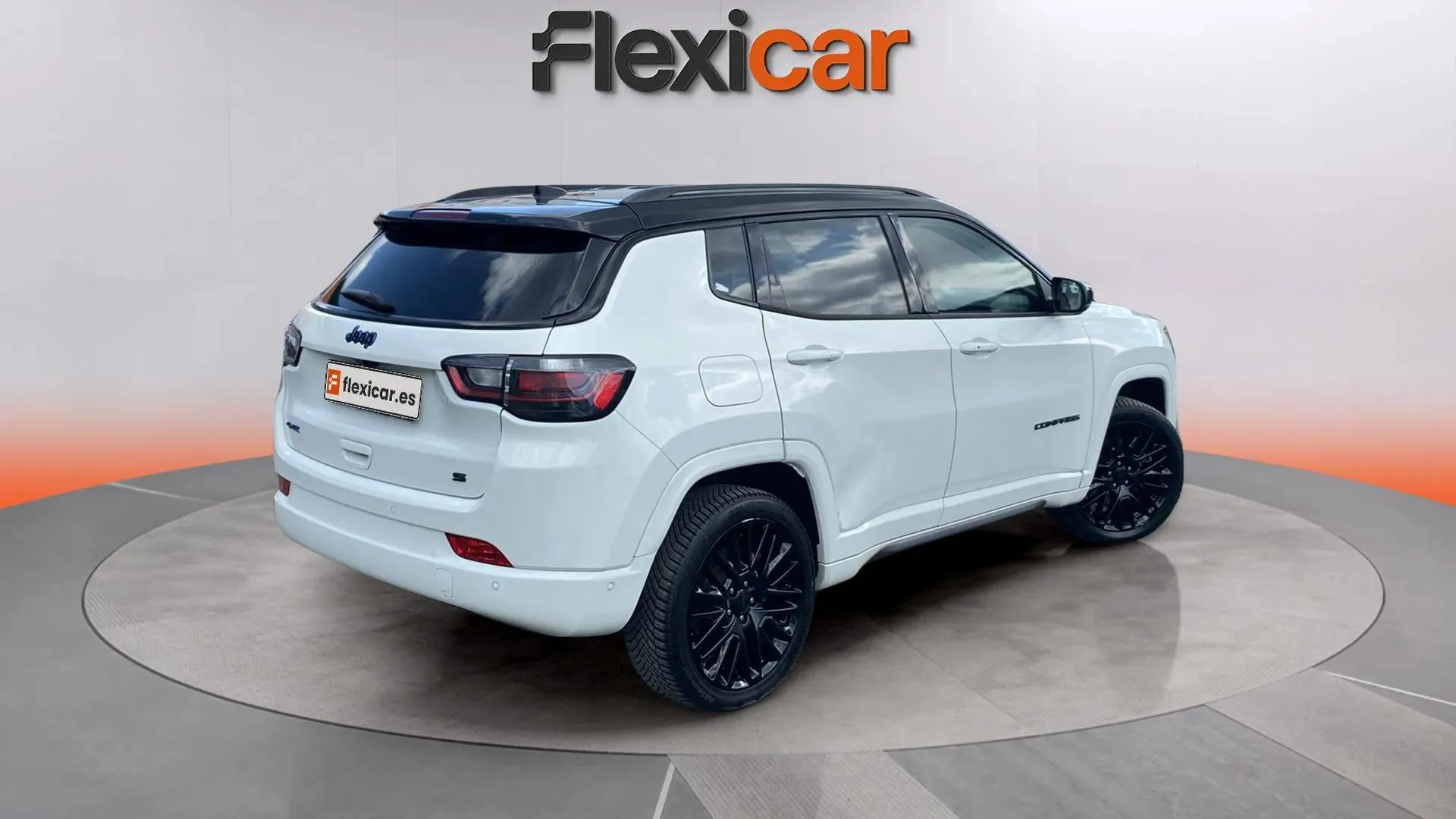 Jeep Compass 4xe 1.3 PHEV S AWD - foto 6