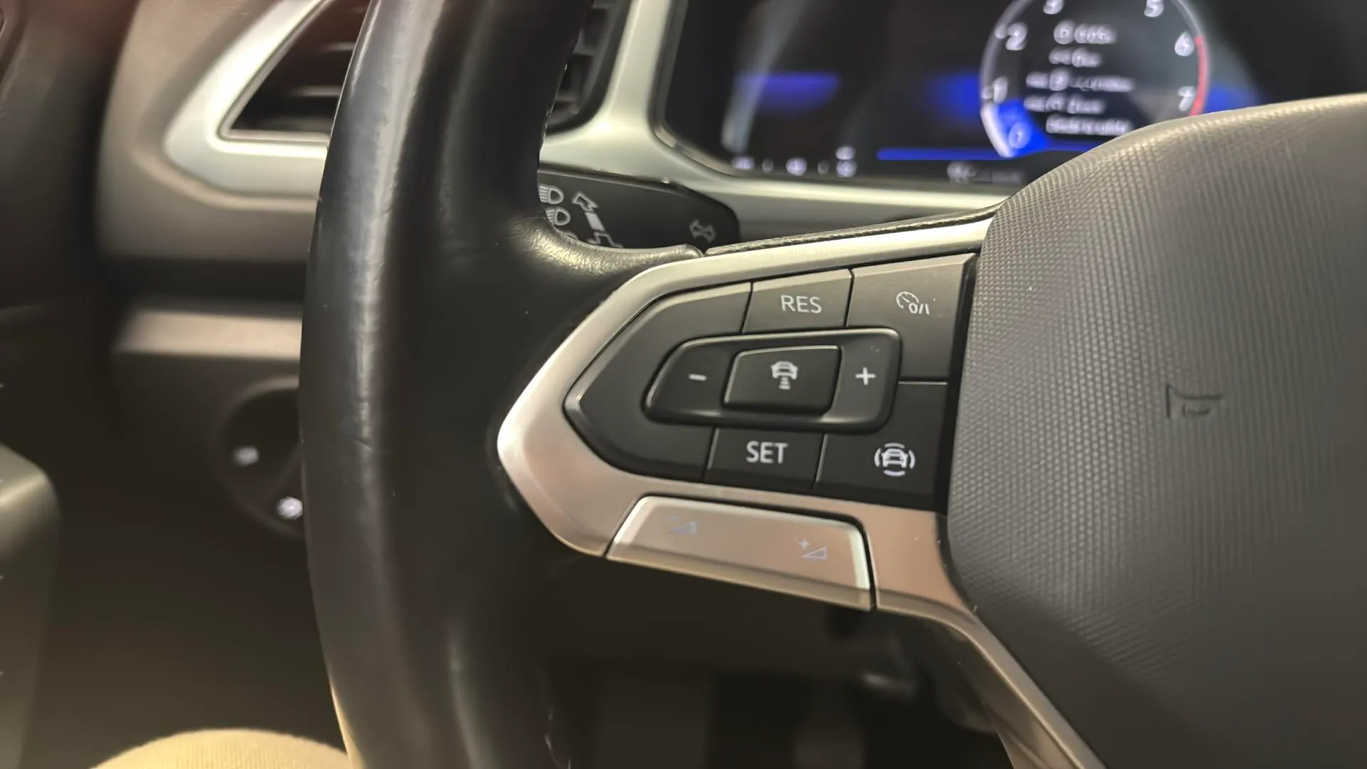 Volkswagen T-Roc Life 1.5 TSI - foto 18