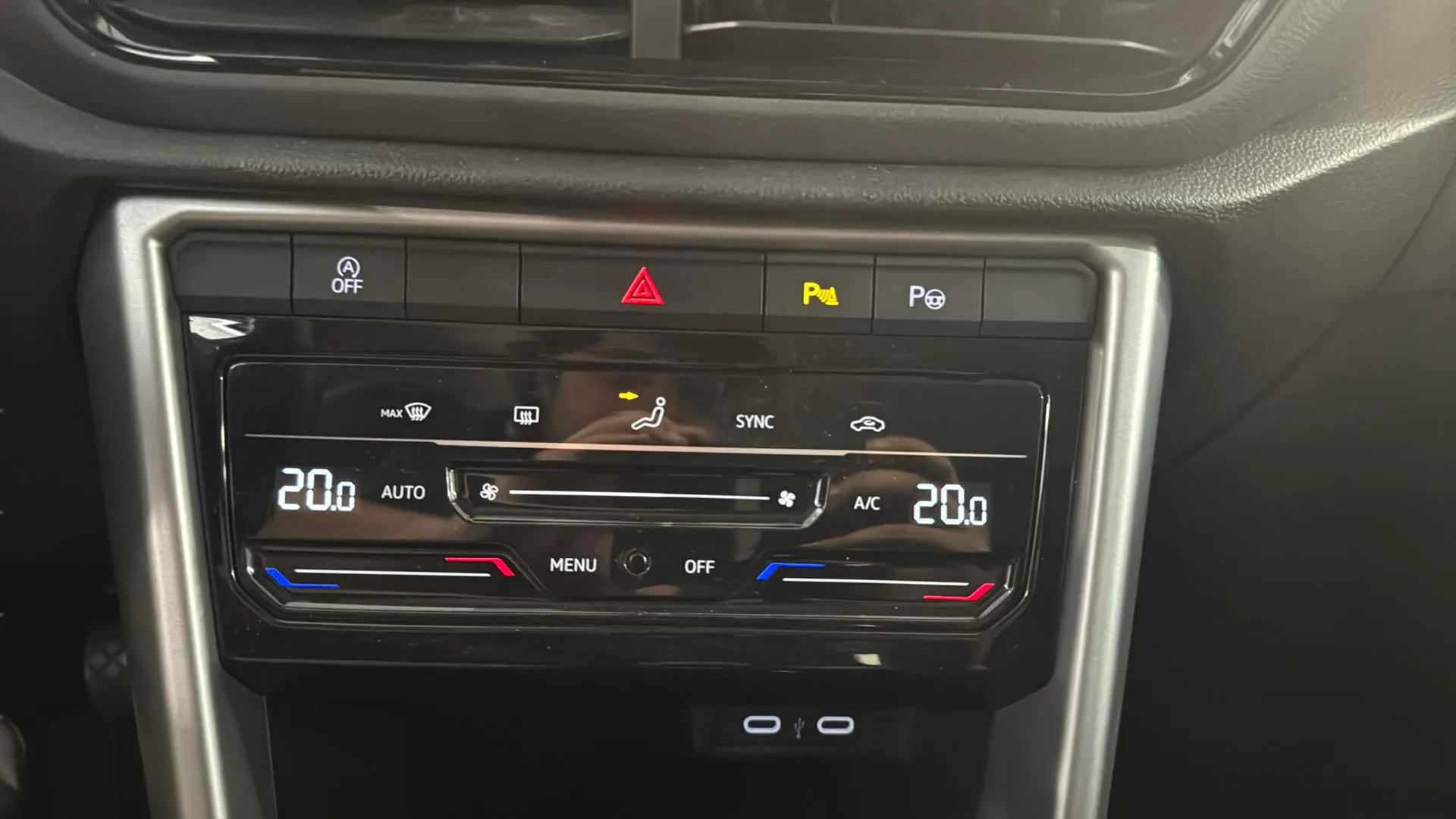 Volkswagen T-Roc Life 1.5 TSI - foto 13