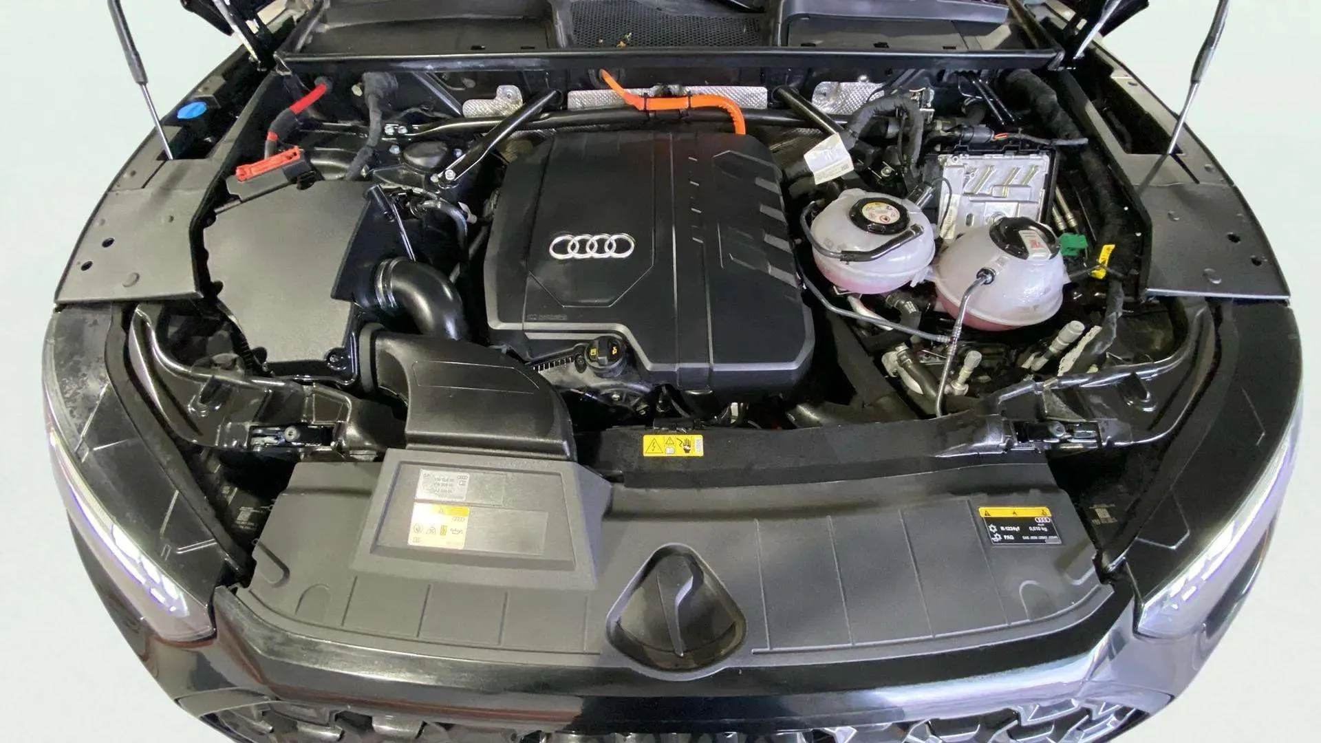 Audi Q5 Black Line 50 TFSI e quattro-ultra - foto 24