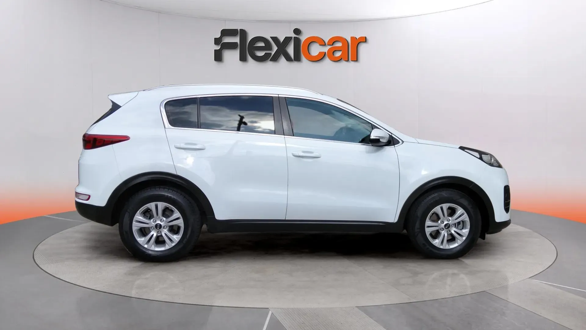 Kia Sportage 1.7 CRDi VGT Concept 4x2 Eco-Dynam - foto 8