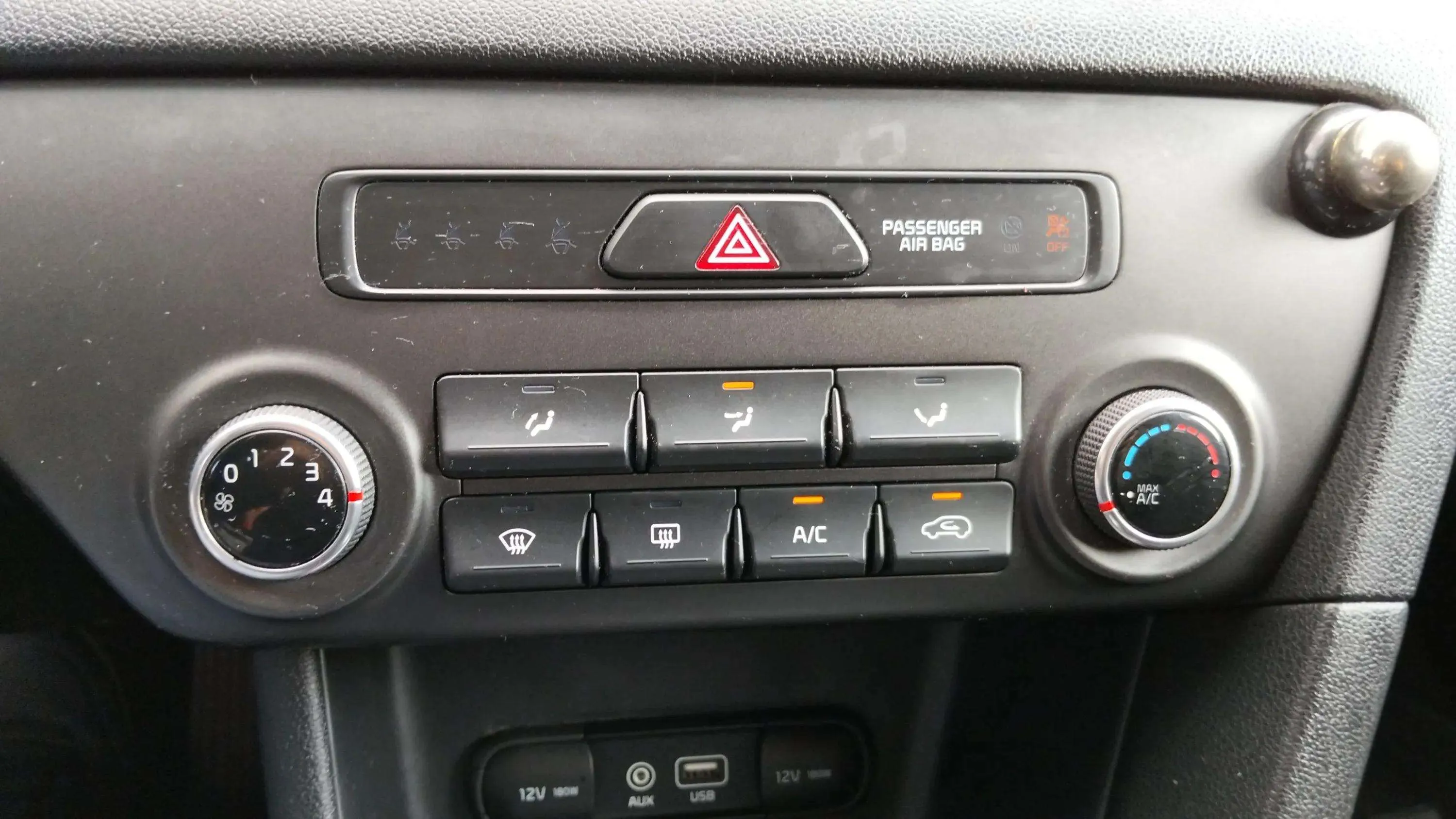 Kia Sportage 1.7 CRDi VGT Concept 4x2 Eco-Dynam - foto 20