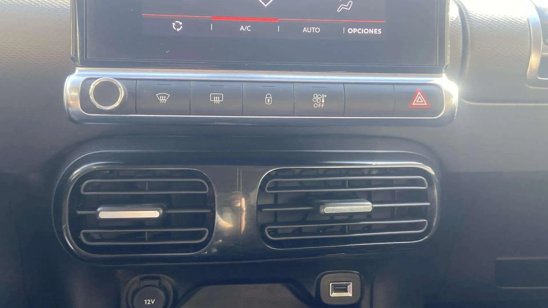 Citroën C4 Cactus BlueHDi 100 Feel - foto 19