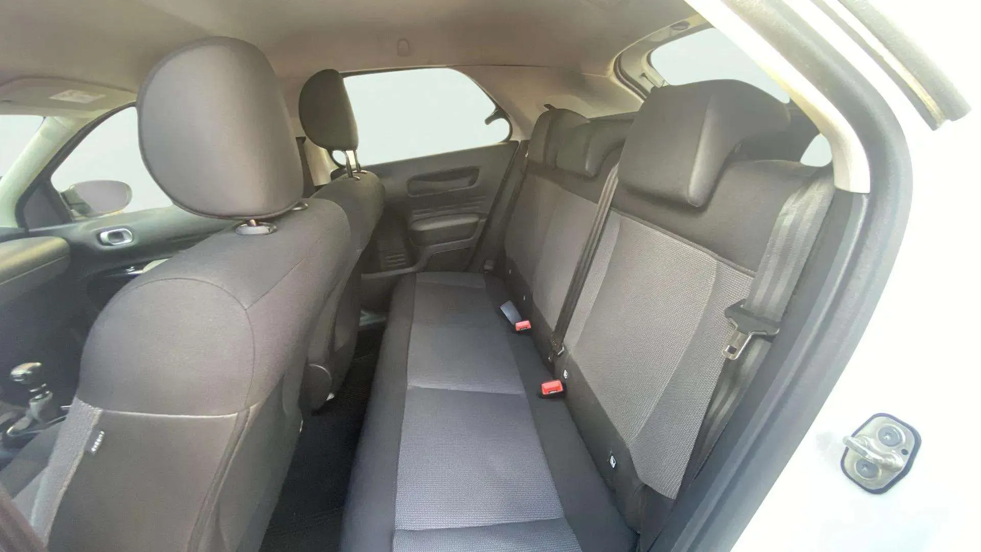 Citroën C4 Cactus BlueHDi 100 Feel - foto 21
