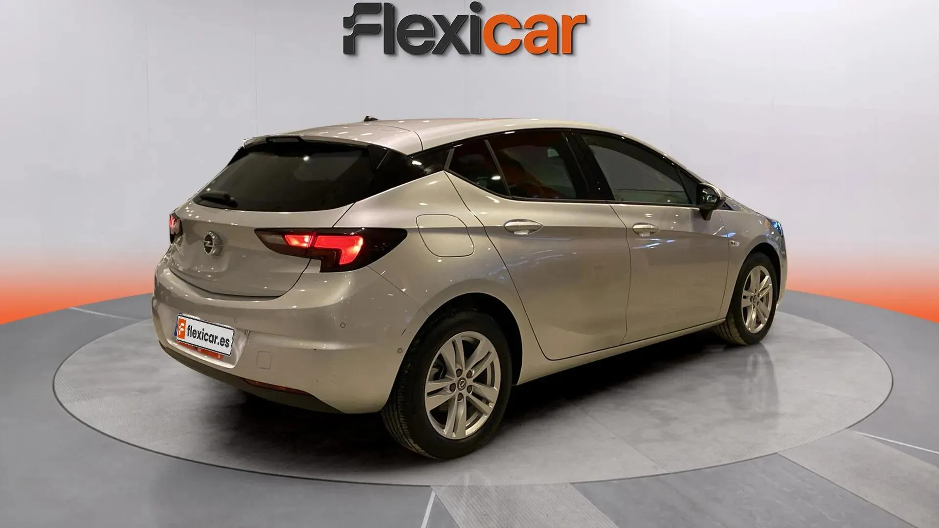 Opel Astra 1.2T SHL GS Line - foto 7