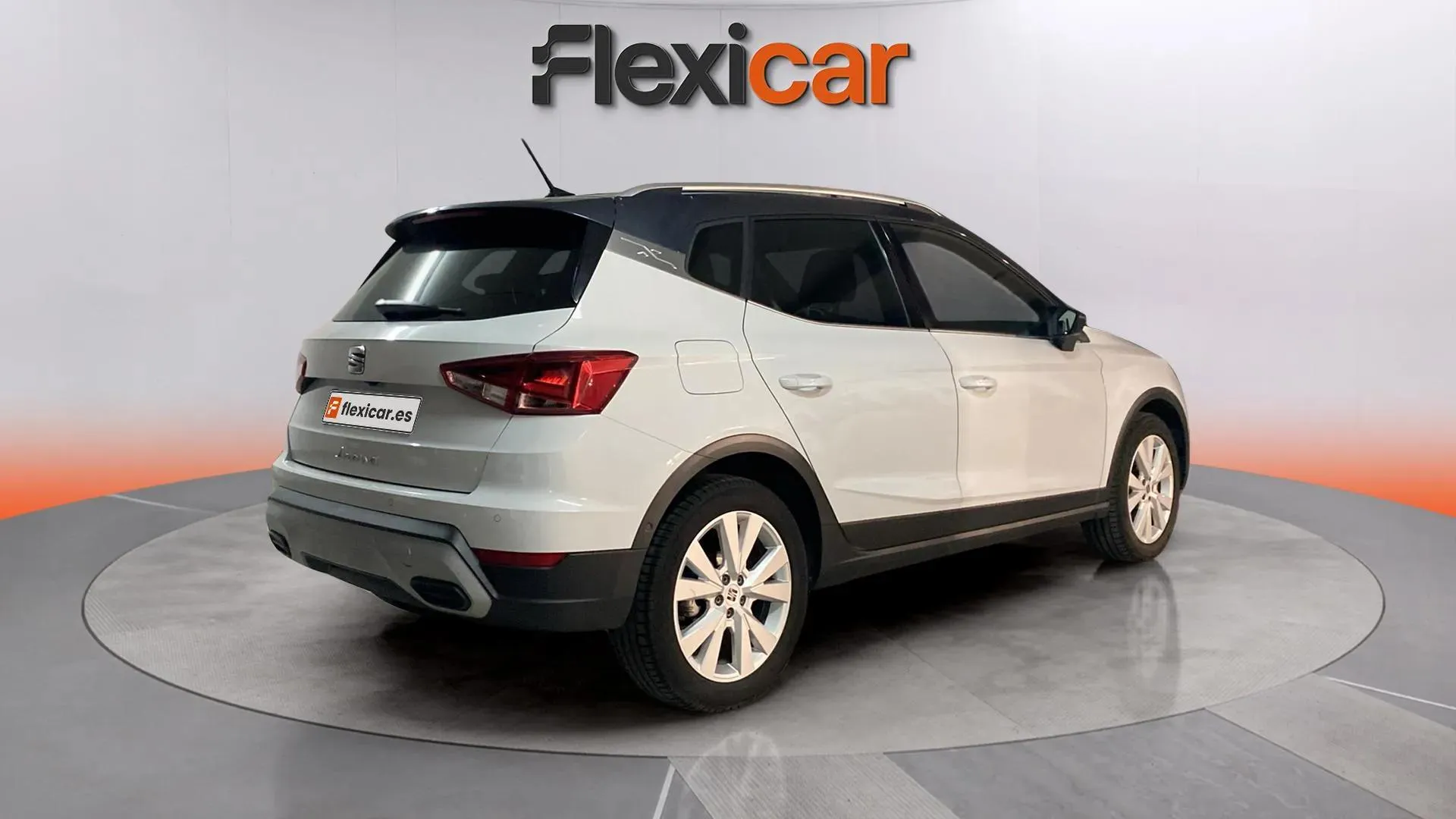 SEAT Arona 1.0 TSI DSG FR - foto 7