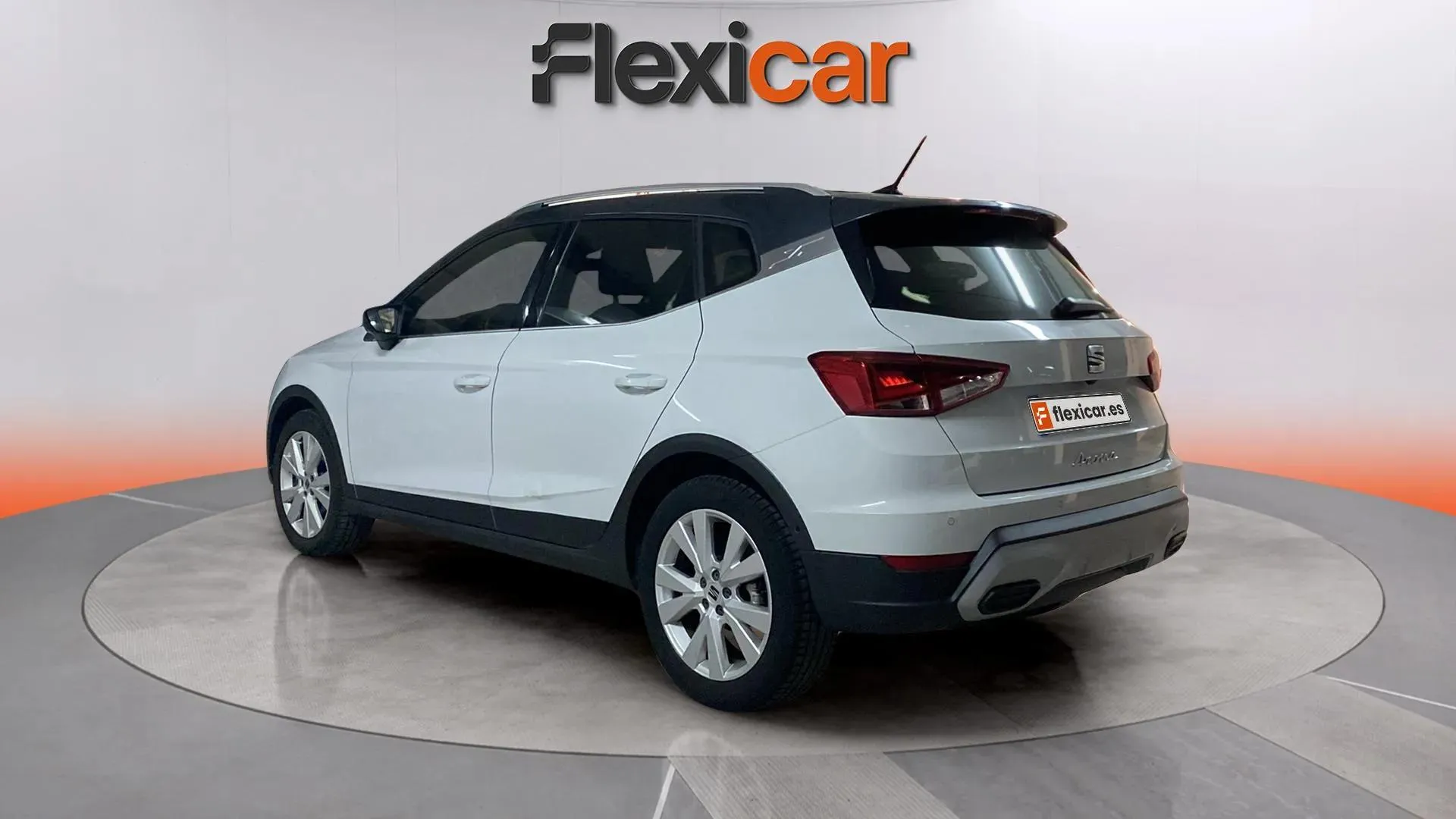 SEAT Arona 1.0 TSI DSG FR - foto 5