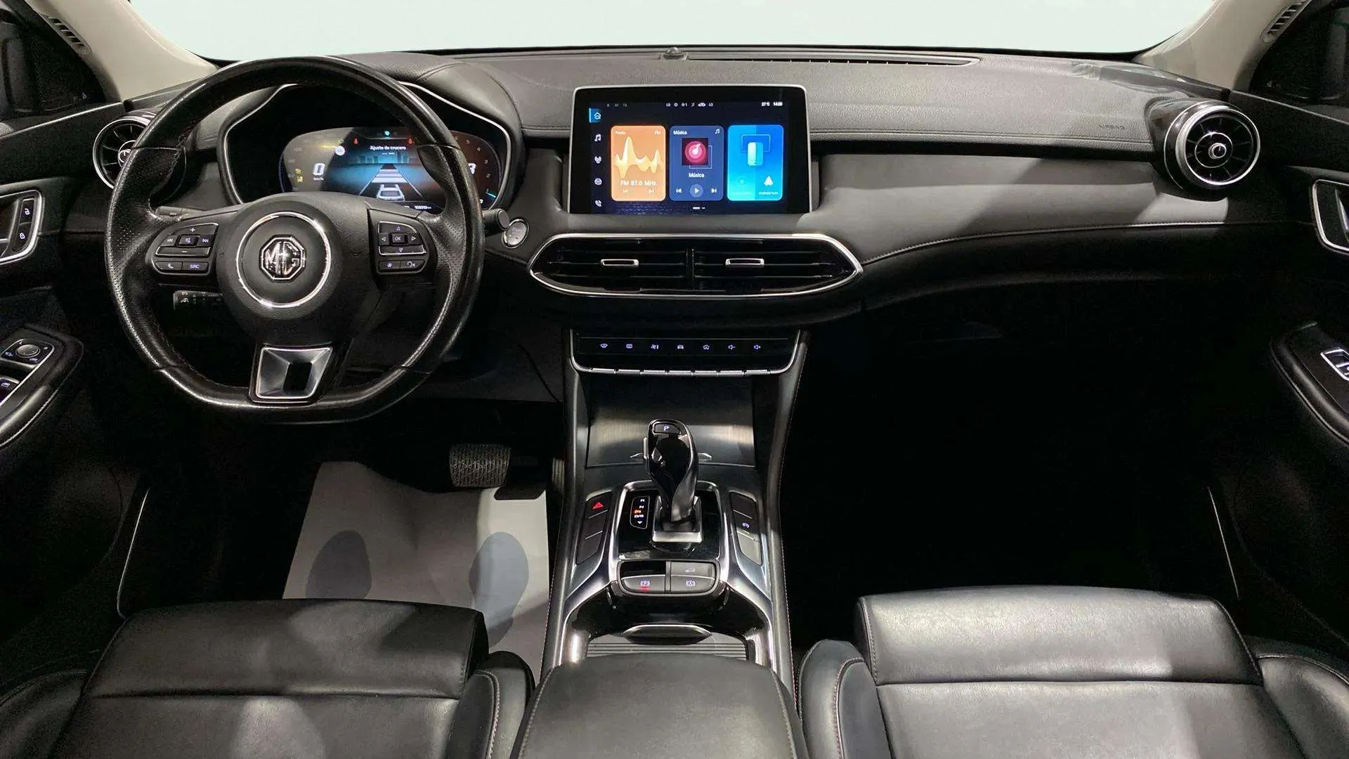 MG HS 1.5 Turbo GDI Comfort DCT - foto 13