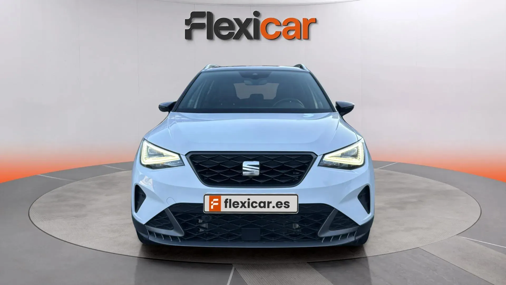 SEAT Arona 1.5 TSI DSG FR - foto 2