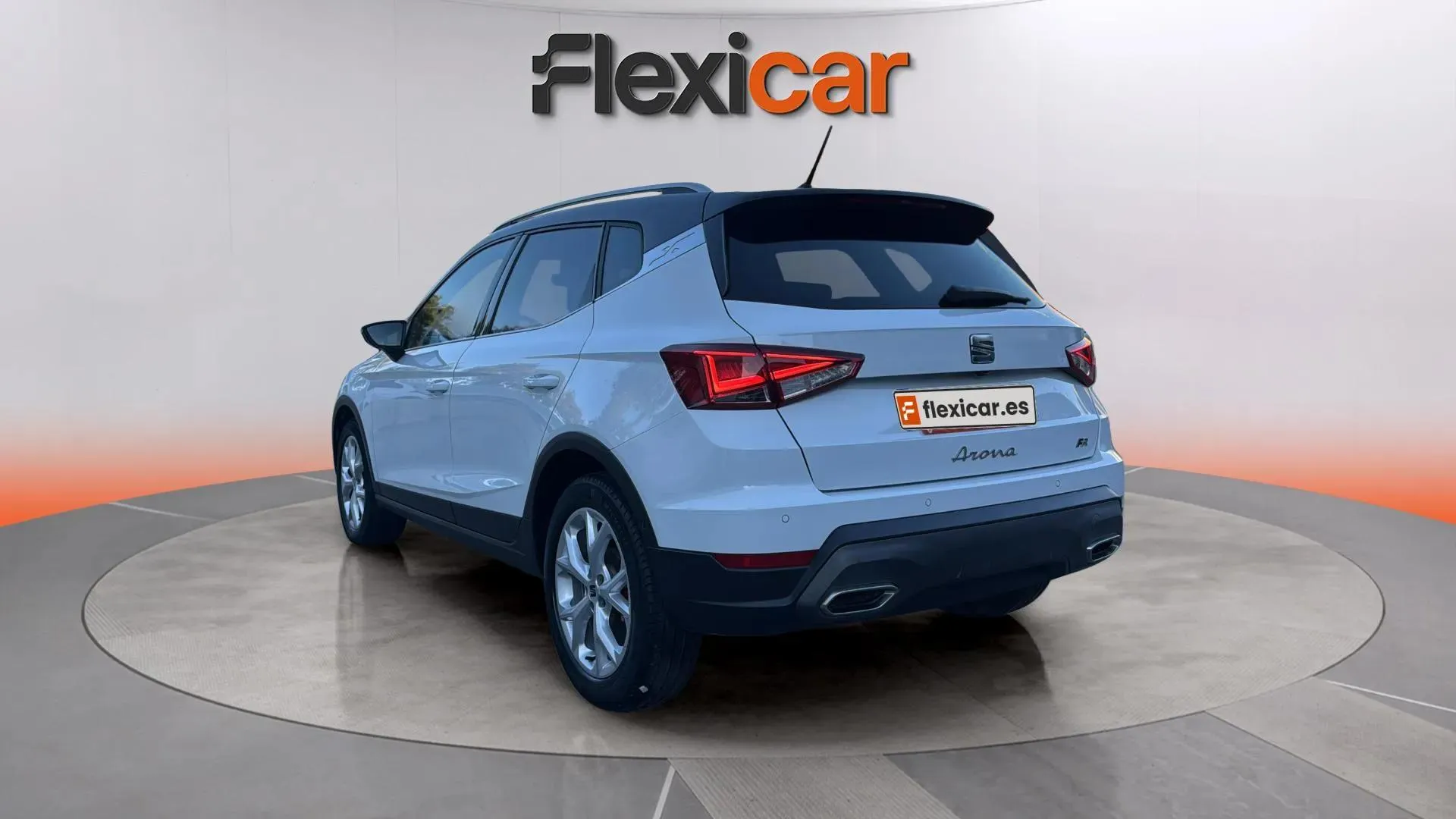 SEAT Arona 1.5 TSI DSG FR - foto 6