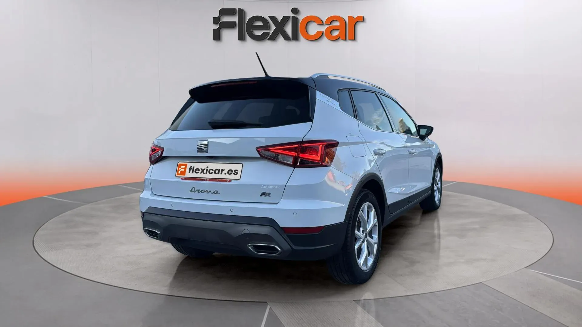 SEAT Arona 1.5 TSI DSG FR - foto 8