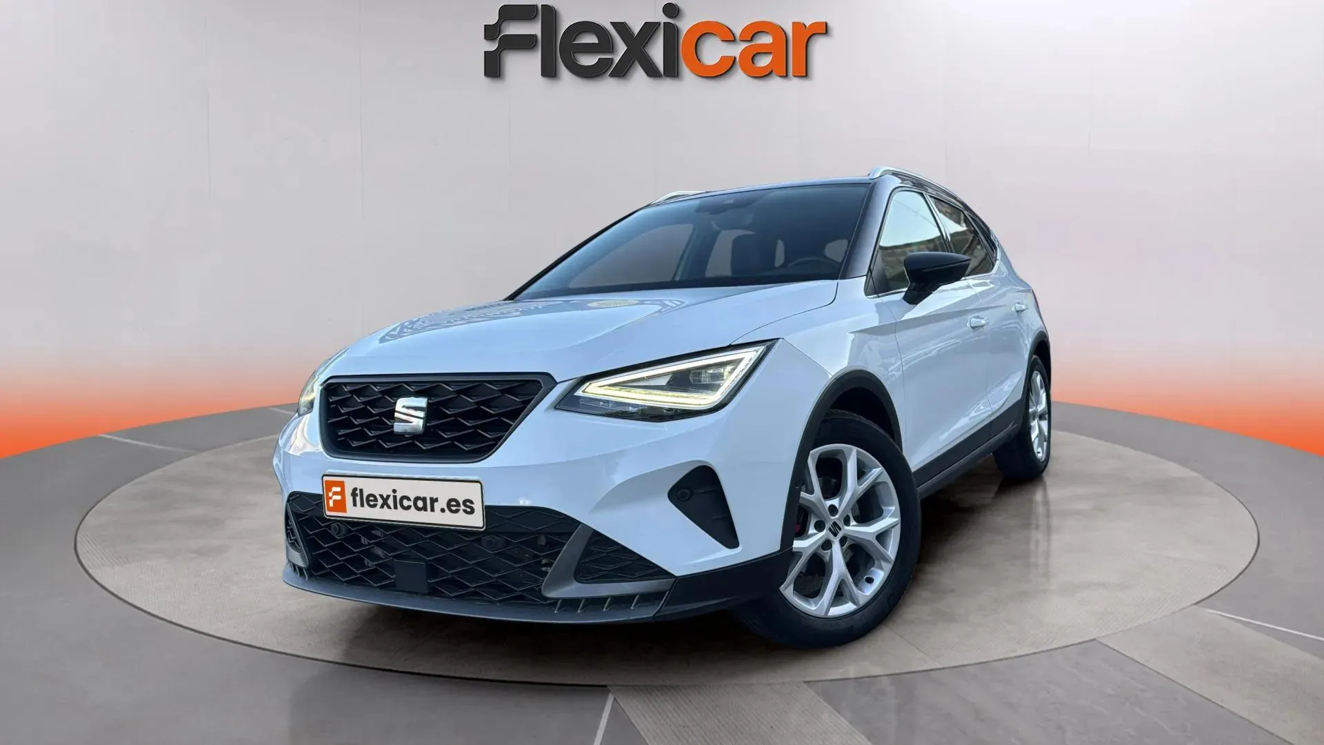 SEAT Arona 1.5 TSI DSG FR - foto 3