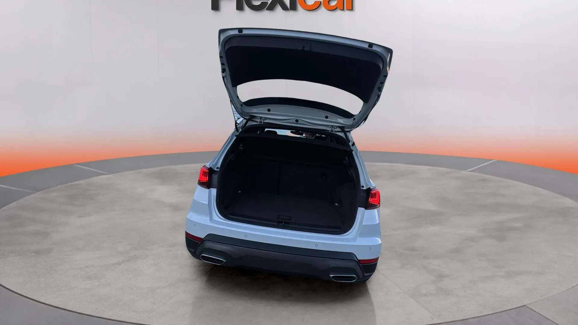 SEAT Arona 1.5 TSI DSG FR - foto 9