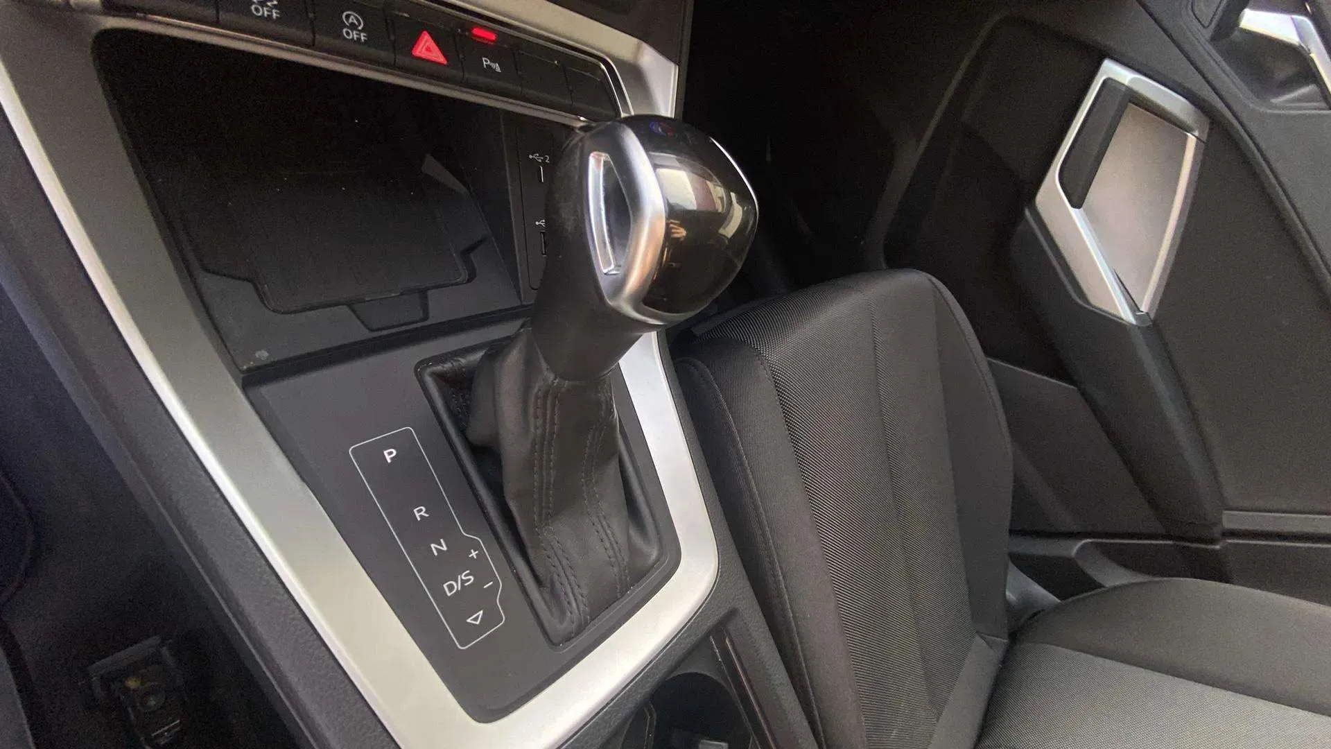 Audi Q3 35 TDI S tronic - foto 17
