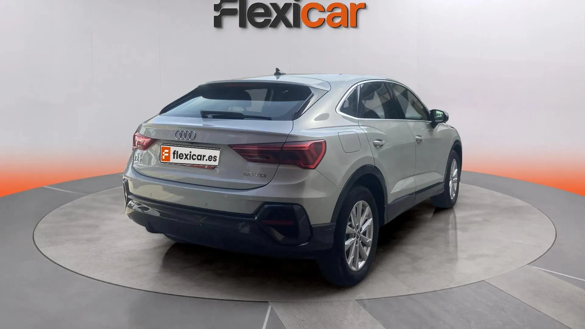 Audi Q3 35 TDI S tronic - foto 7