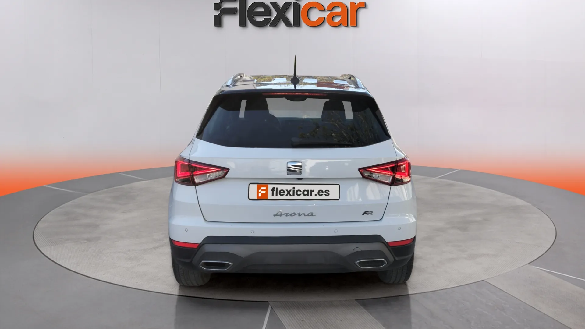 SEAT Arona 1.5 TSI DSG FR - foto 4