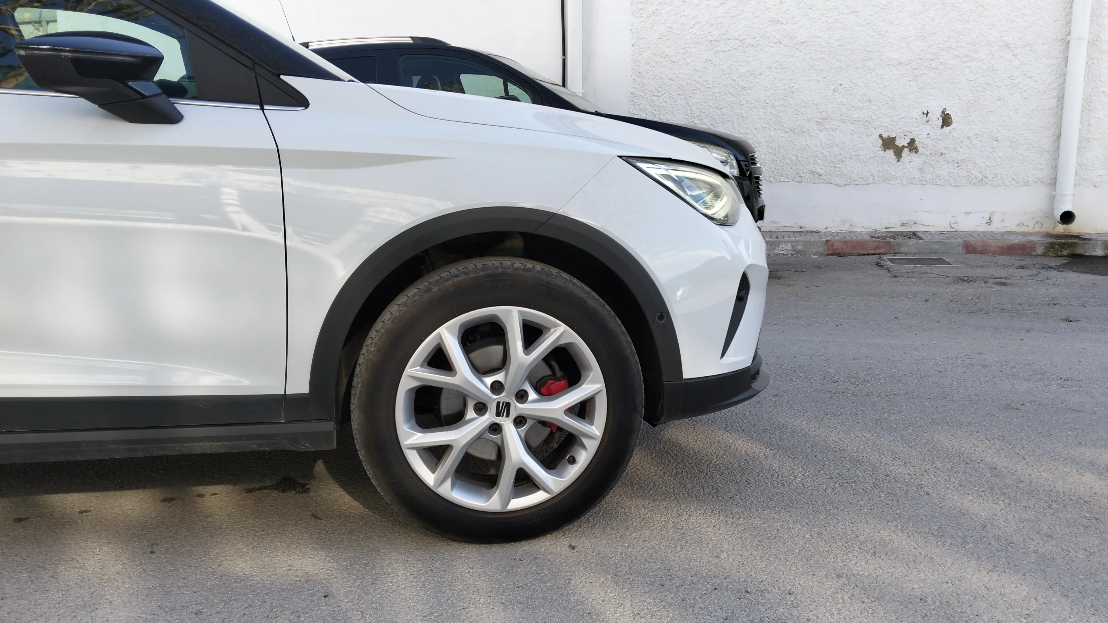 SEAT Arona 1.5 TSI DSG FR - foto 14