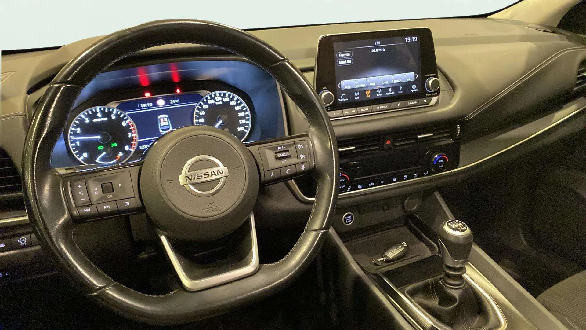 Nissan Qashqai DIG-T mHEV 4x2 Acenta - foto 16