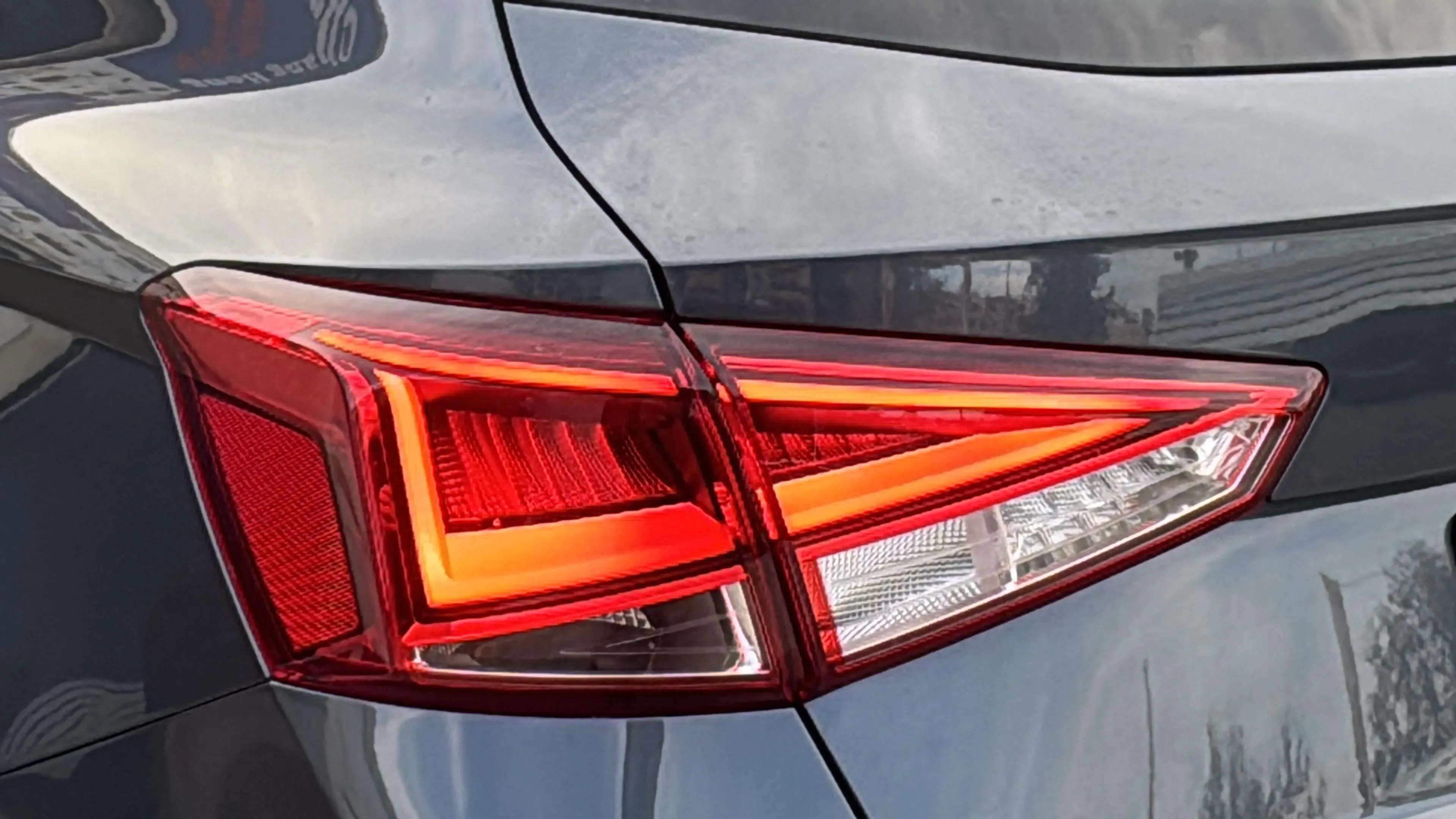SEAT Arona 1.0 TSI DSG Xperience XL - foto 11