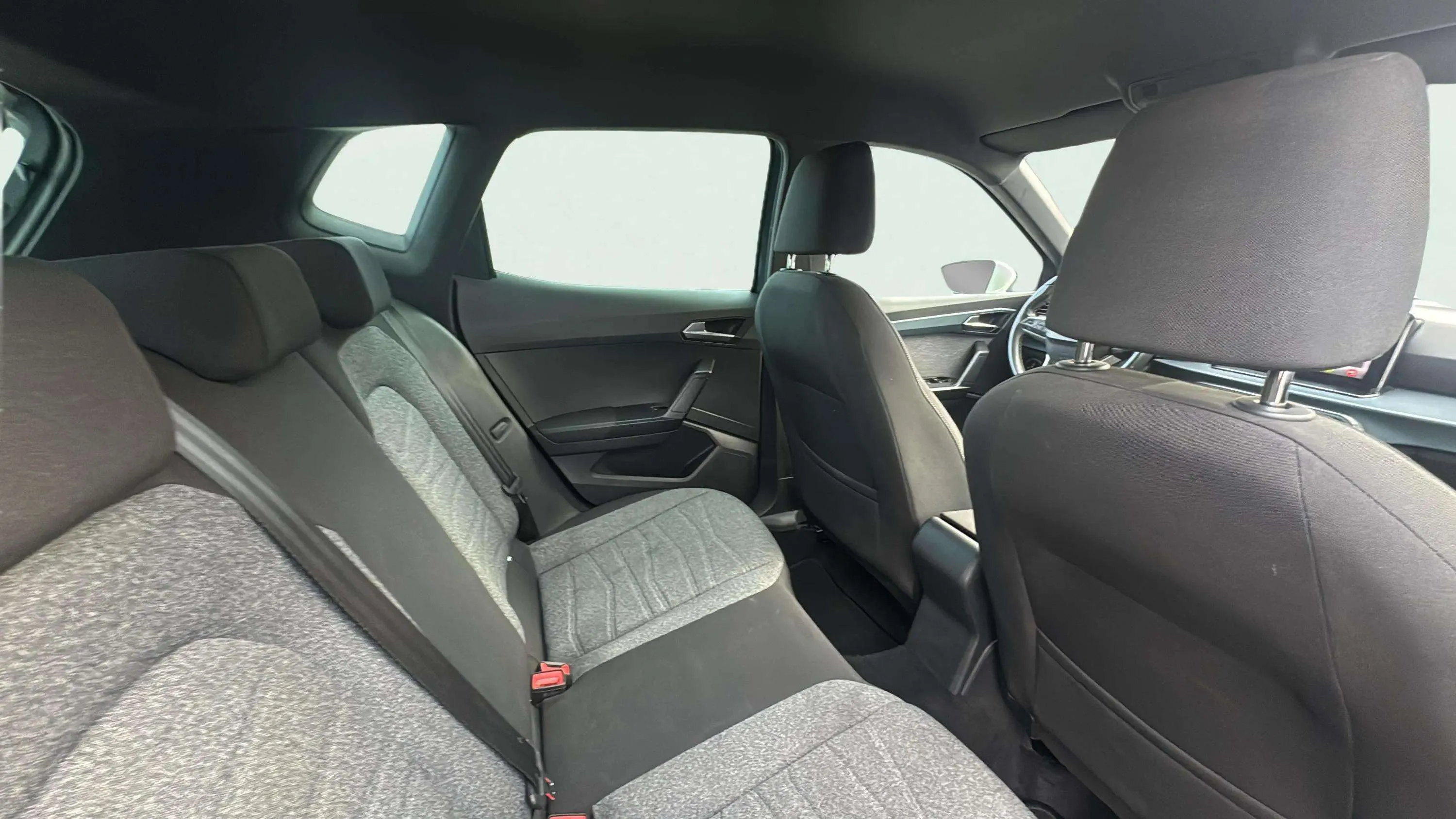 SEAT Arona 1.0 TSI DSG Xperience XL - foto 18