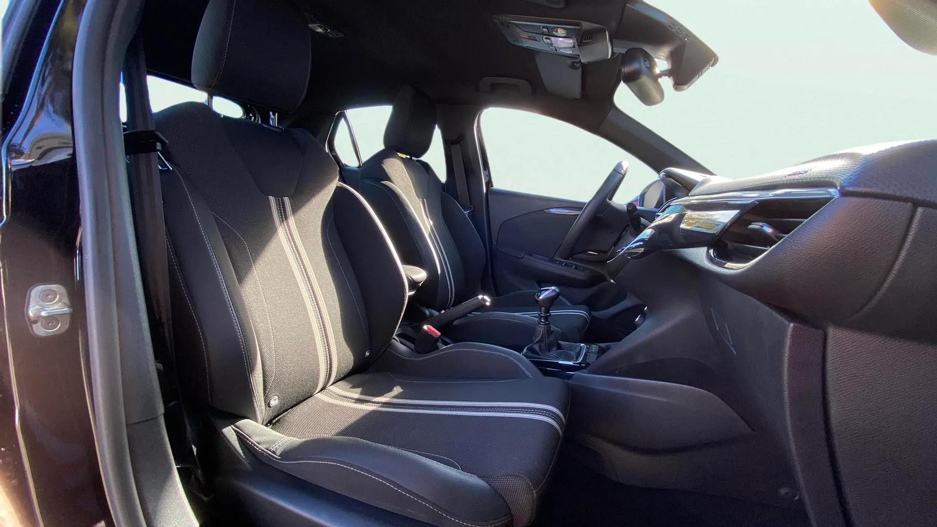 Opel Corsa 1.2T XHL GS - foto 13