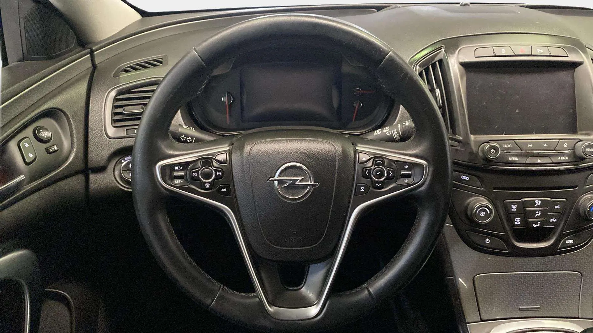 Opel Insignia 1.6 CDTI ecoFLEX 136 Business - foto 16