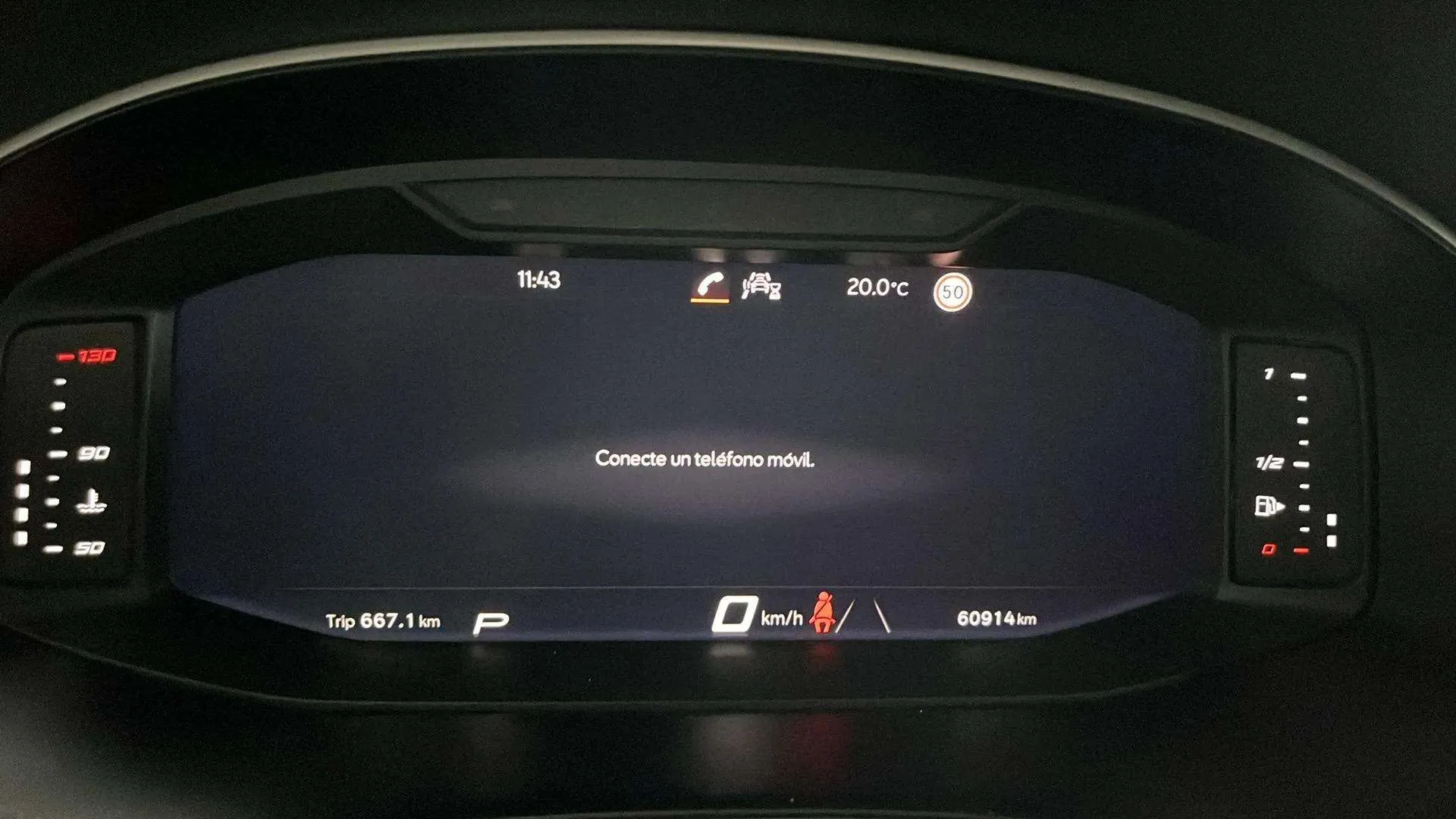 SEAT Arona 1.5 TSI DSG FR - foto 12