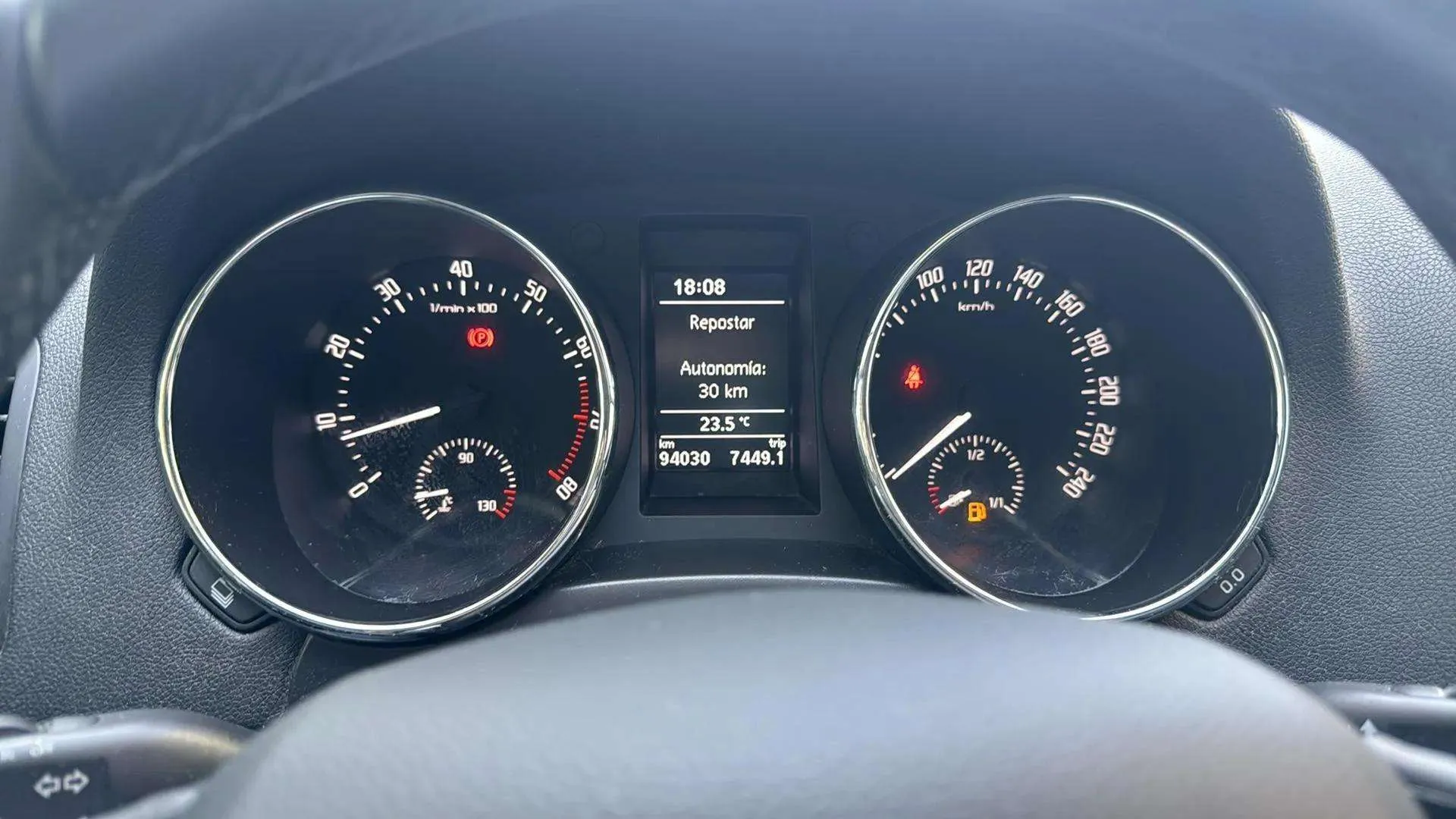 Škoda Yeti 1.2 TSI Outdoor Black - foto 21
