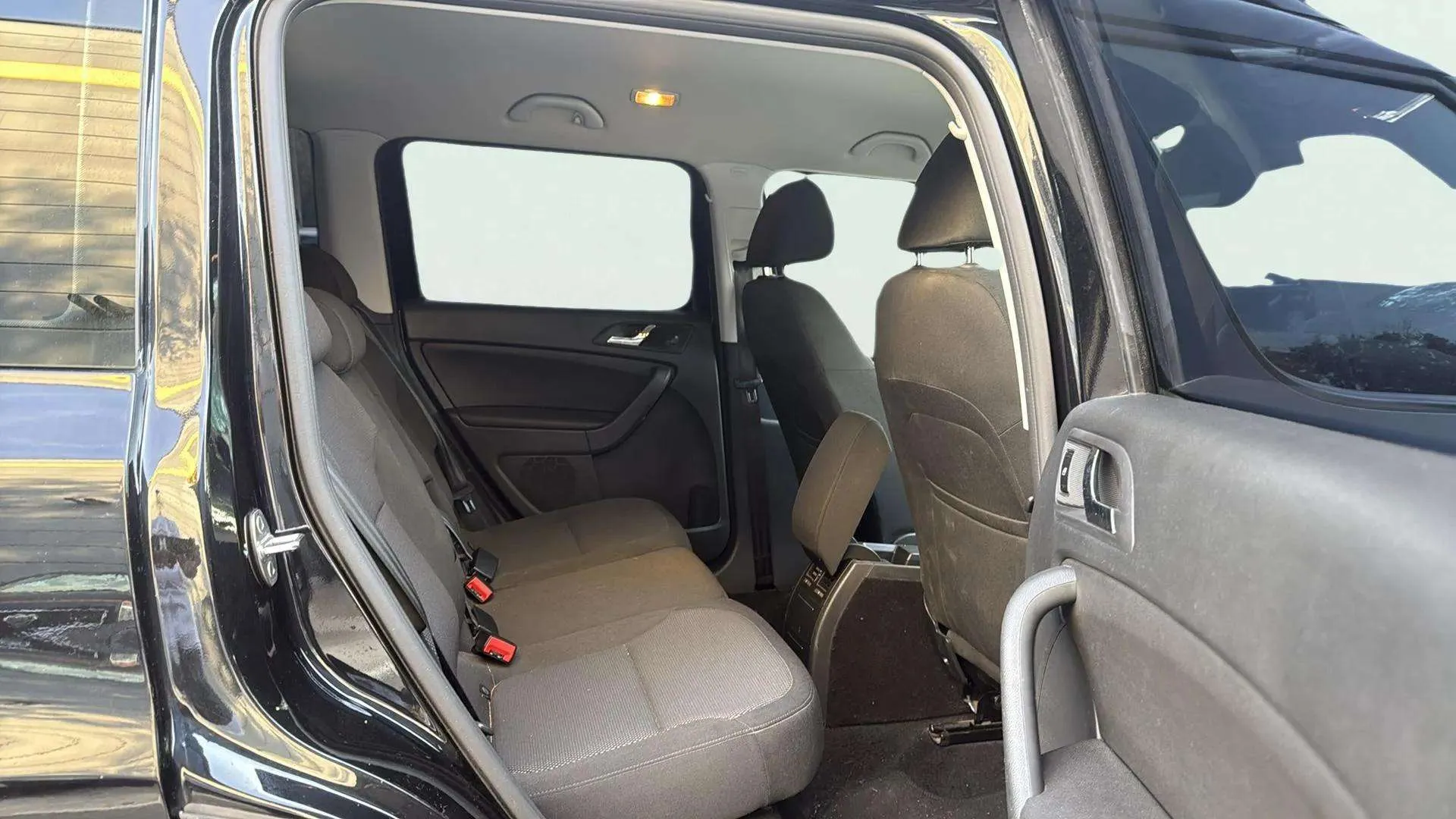 Škoda Yeti 1.2 TSI Outdoor Black - foto 10