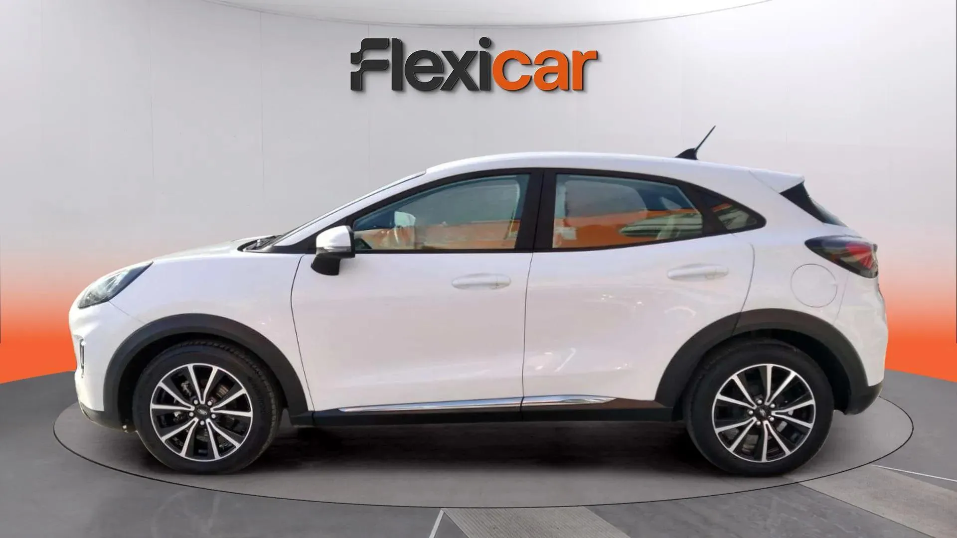 Ford Puma 1.0 EcoBoost Titanium - foto 4