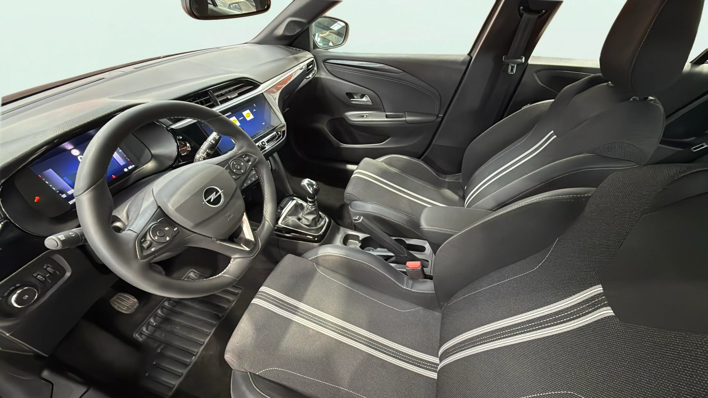 Opel Corsa 1.2T XHL GS - foto 10