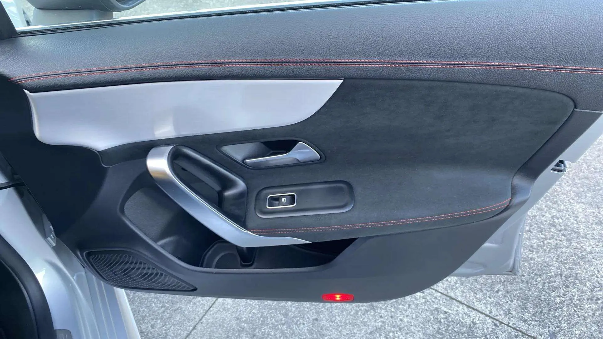Mercedes-Benz CLA 200 D DCT - foto 24