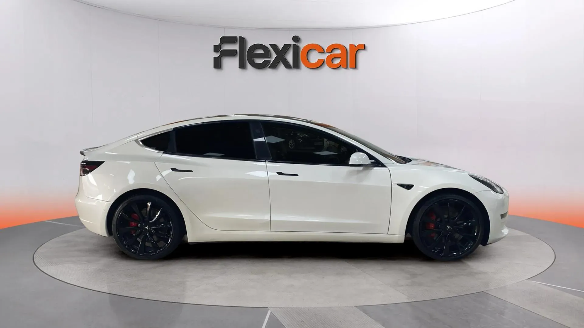 Tesla Model 3 Estándar Plus RWD - foto 3