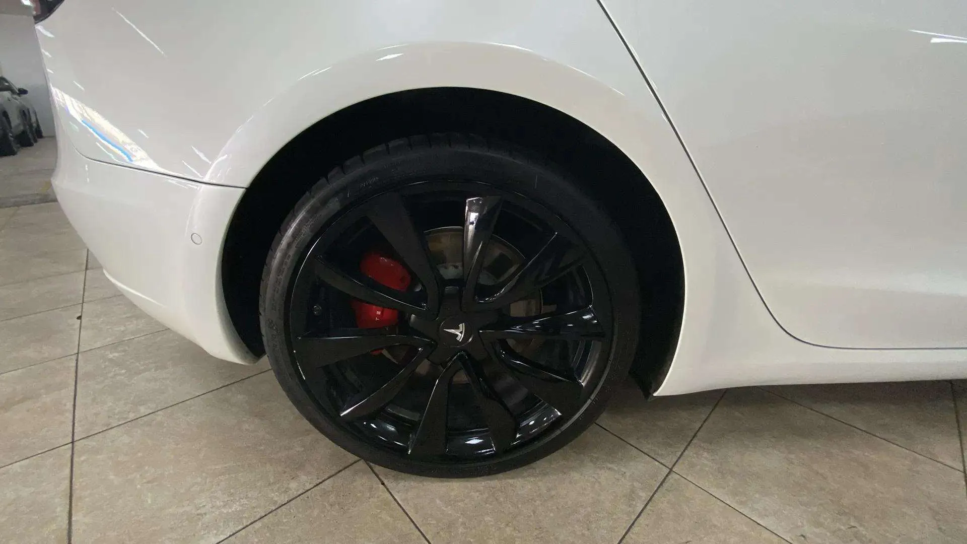 Tesla Model 3 Estándar Plus RWD - foto 16