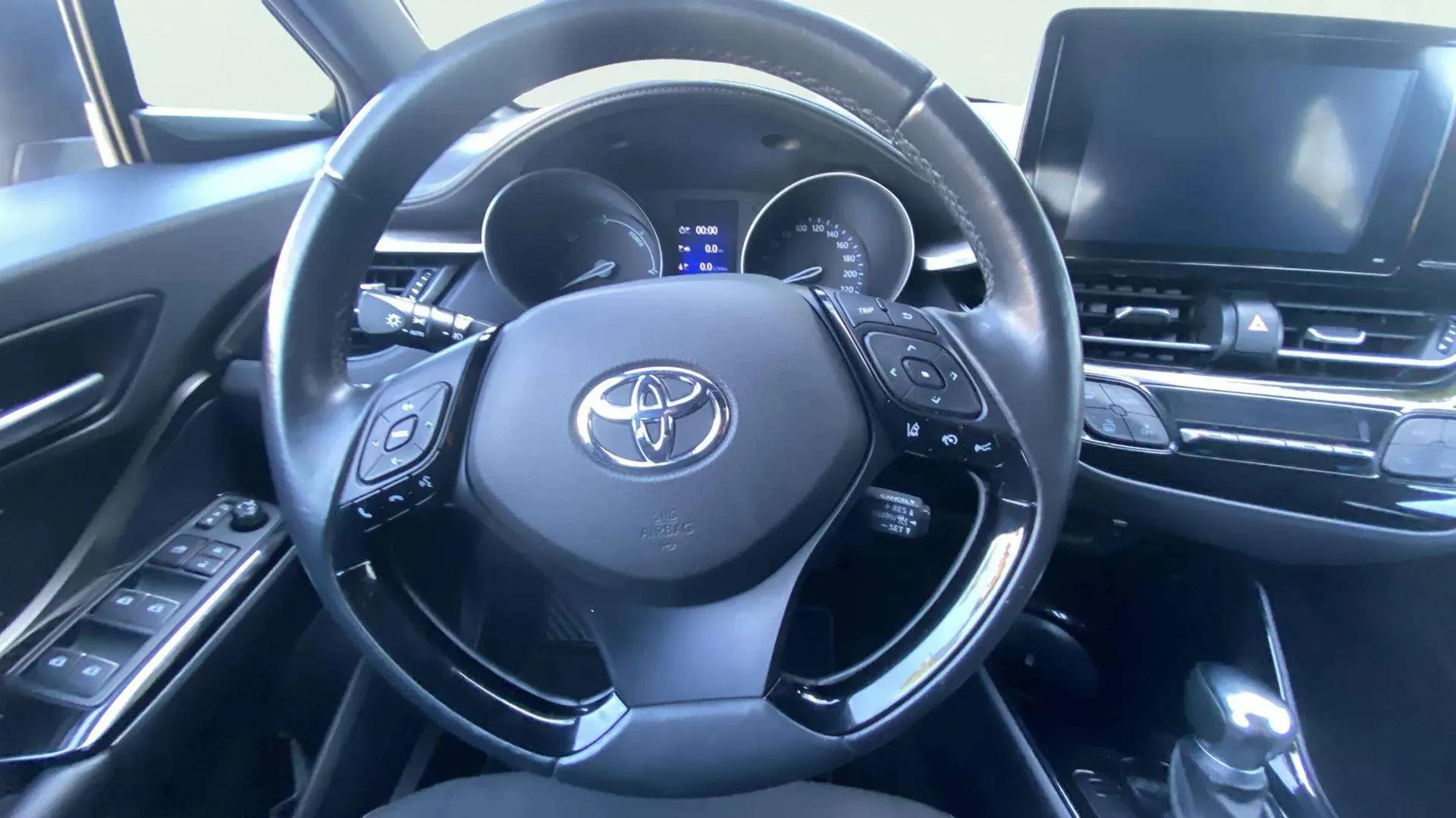 Toyota C-HR 1.8 125H Advance - foto 7