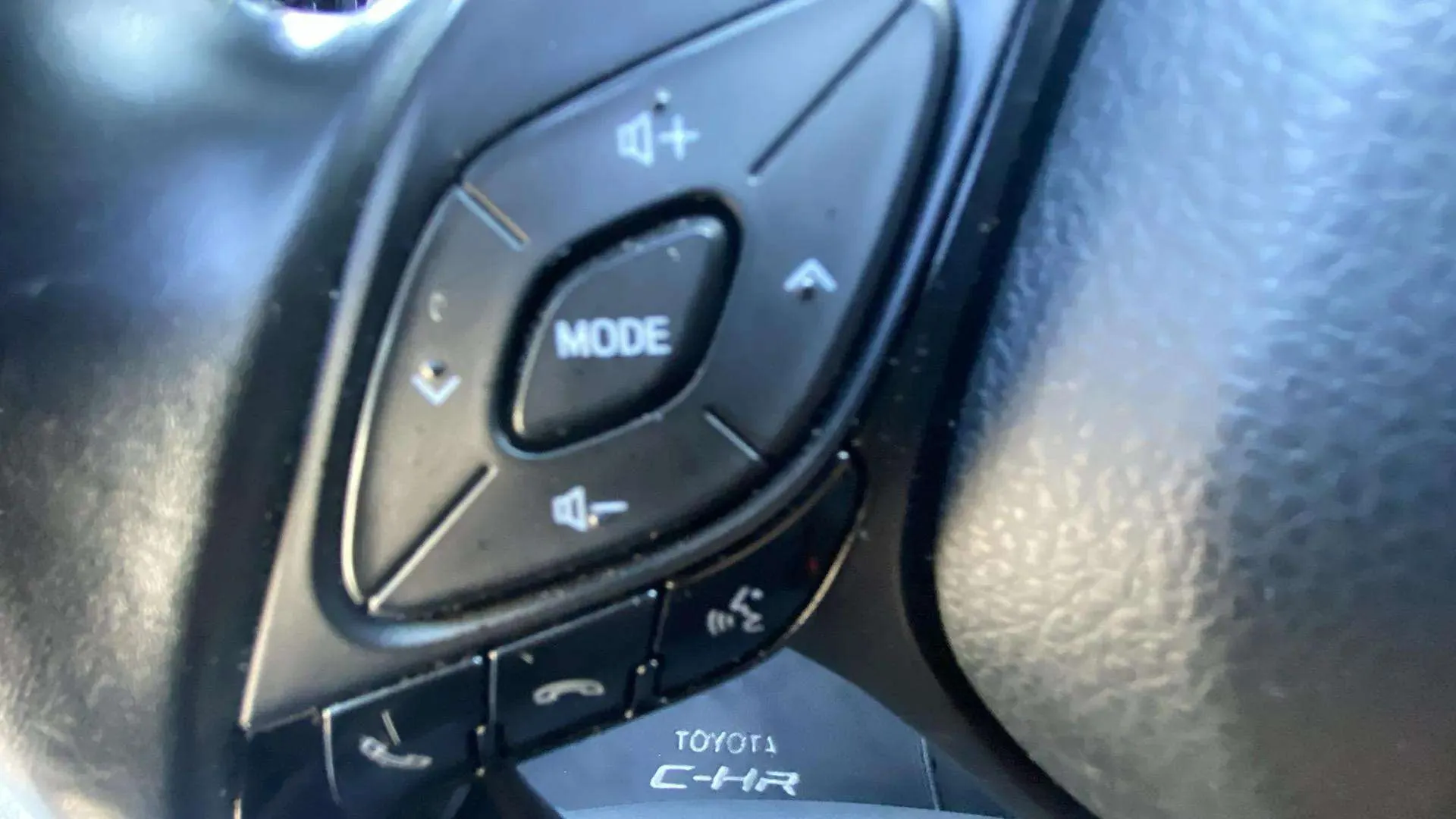 Toyota C-HR 1.8 125H Advance - foto 17