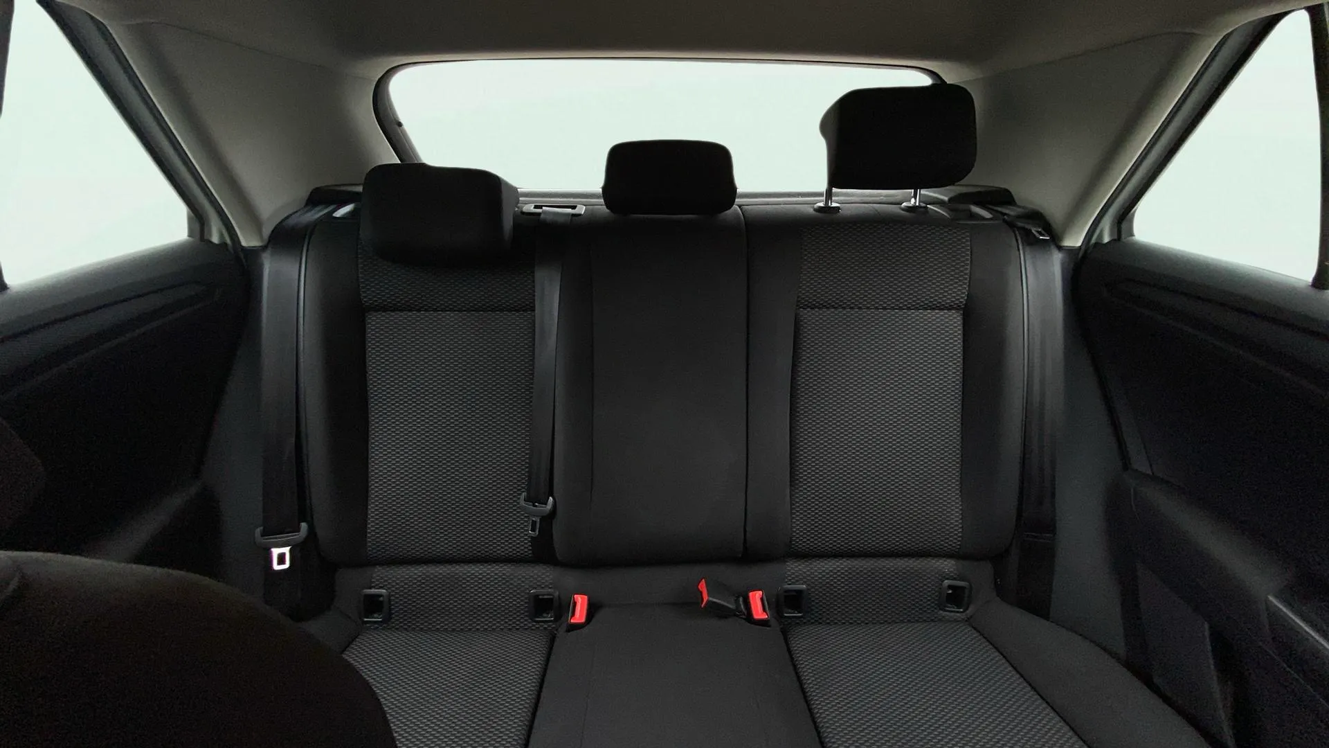 Volkswagen T-Roc Edition 1.6 TDI - foto 18