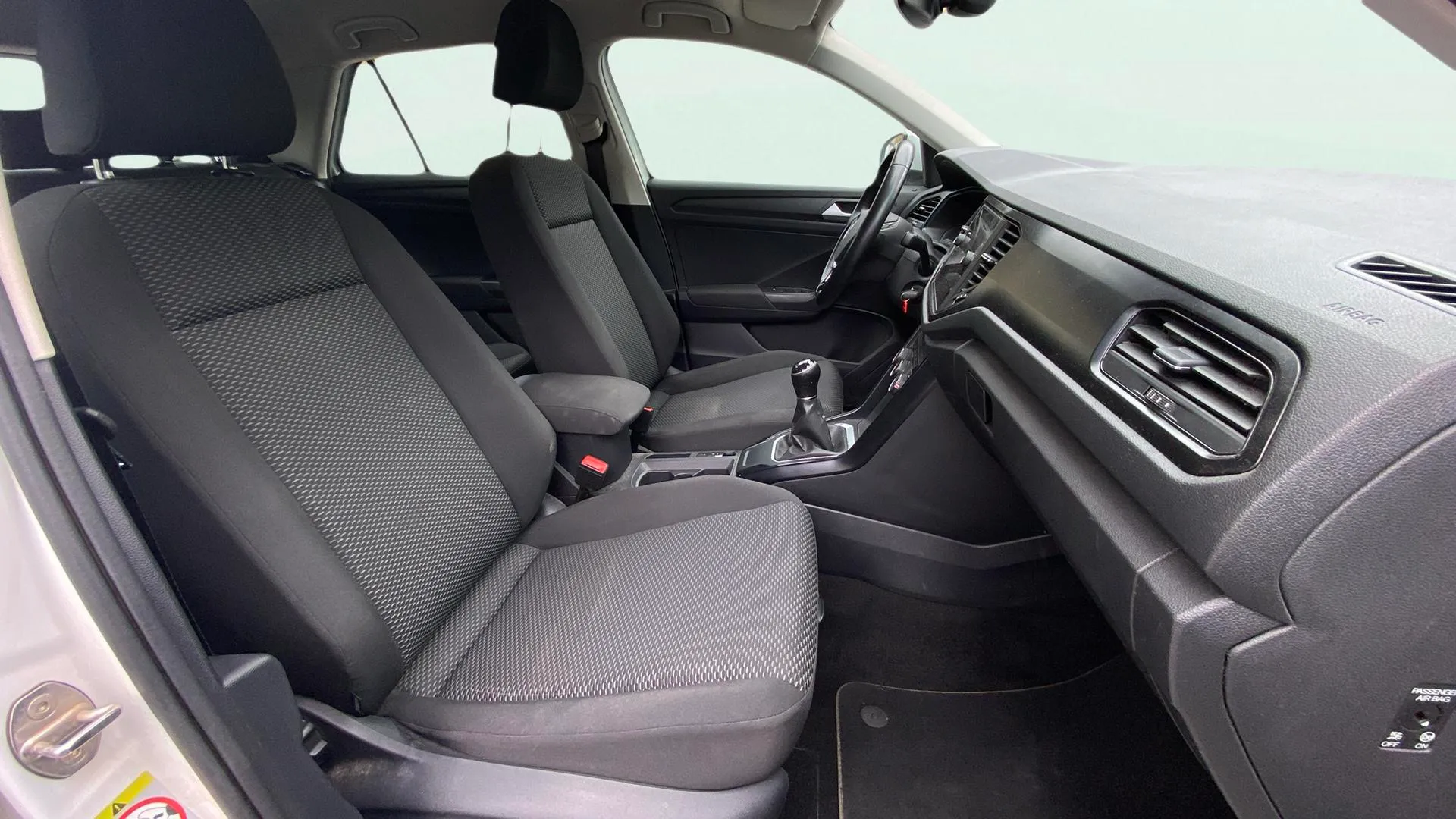 Volkswagen T-Roc Edition 1.6 TDI - foto 16