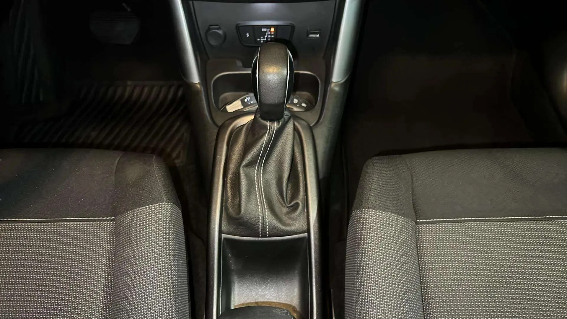 Citroën C3 Aircross PureTech EAT6 Shine - foto 10