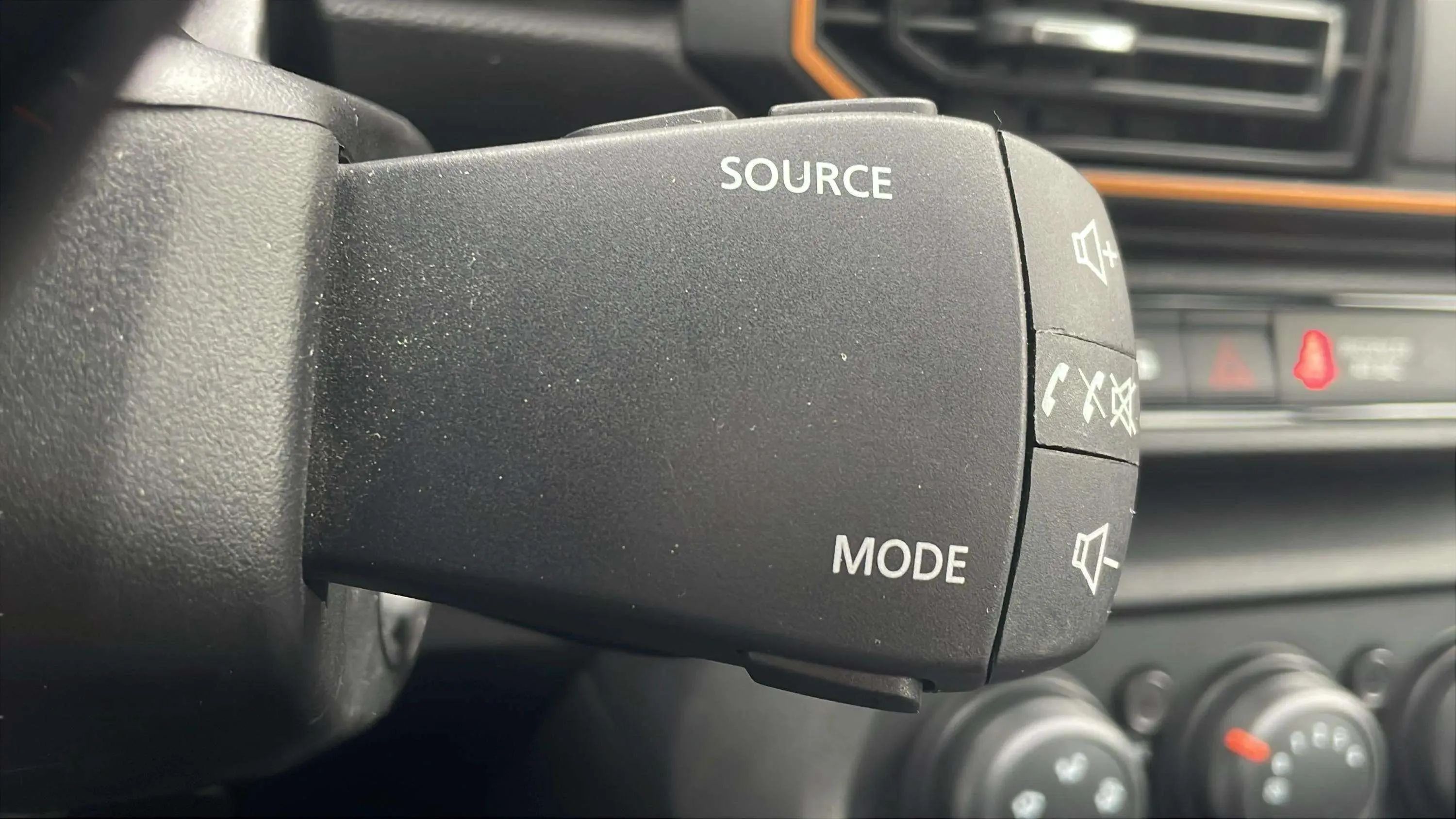 Dacia Sandero Stepway Essential TCe (90V) - foto 13