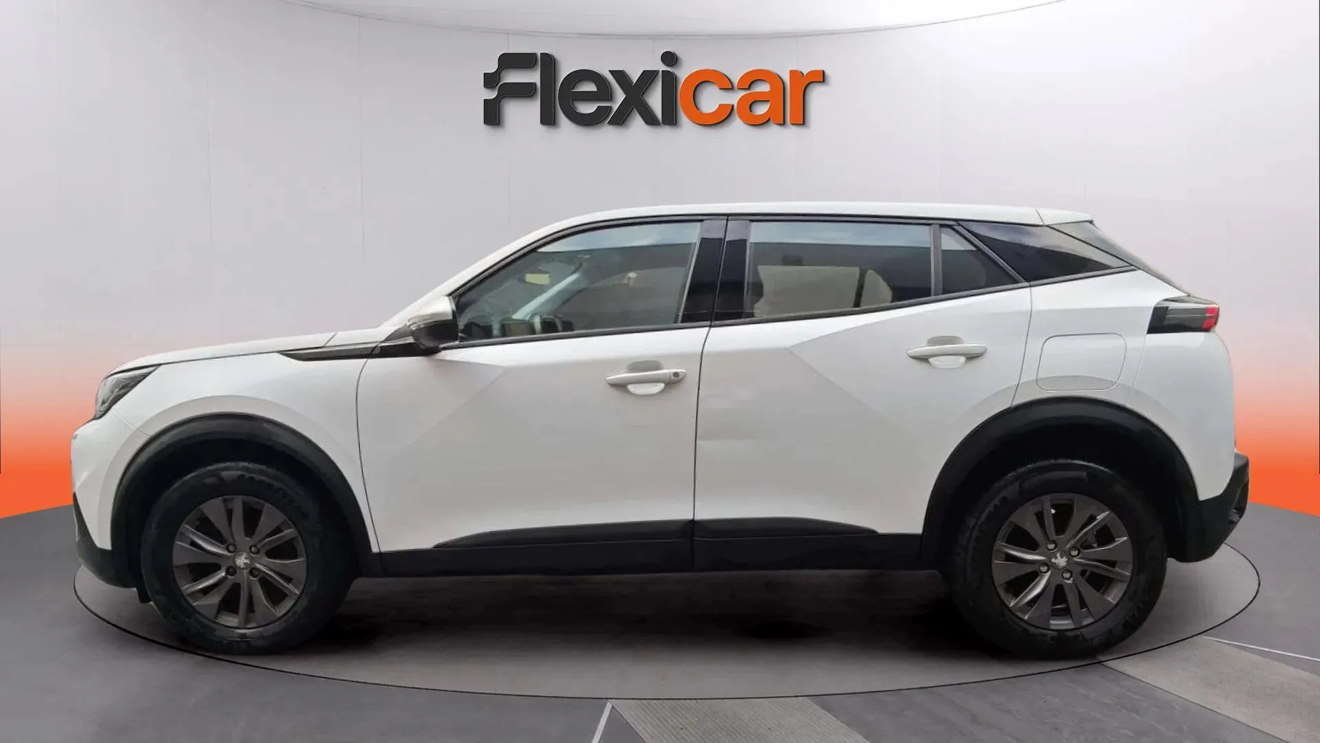 Peugeot 2008 Active PureTech 100 BVM6 - foto 4