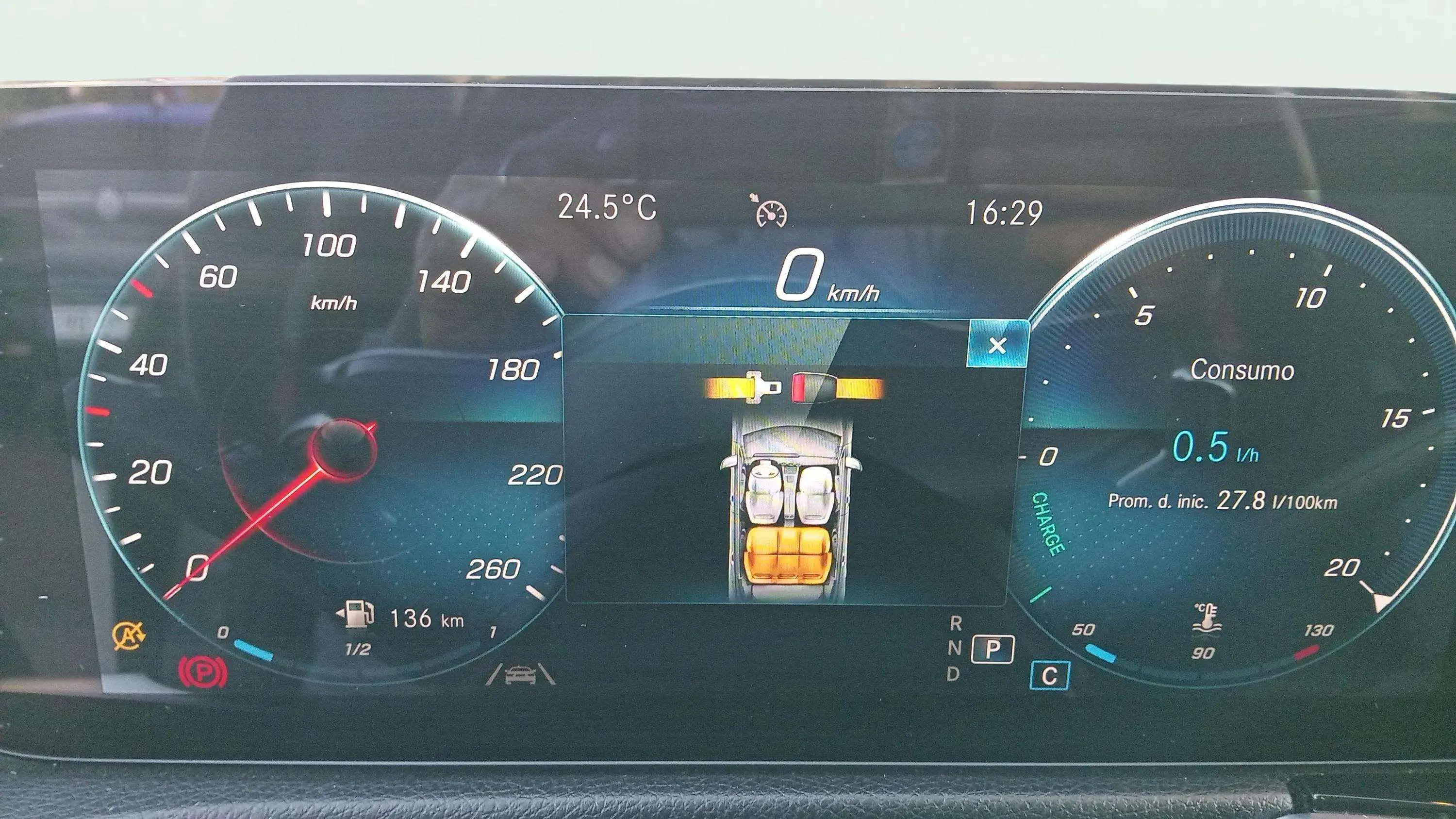Mercedes-Benz GLB 2.0 GLB 220 D 4MATIC DCT - foto 18