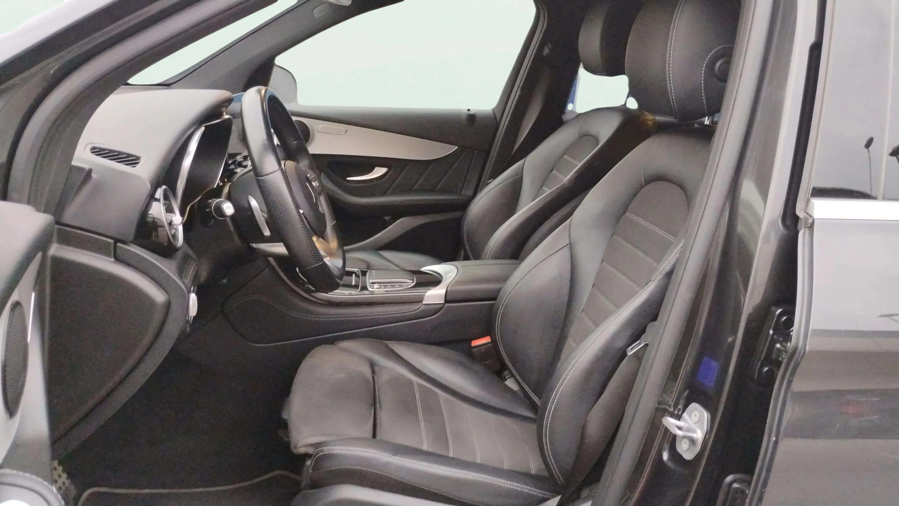 Mercedes-Benz GLC 200 4MATIC - foto 16