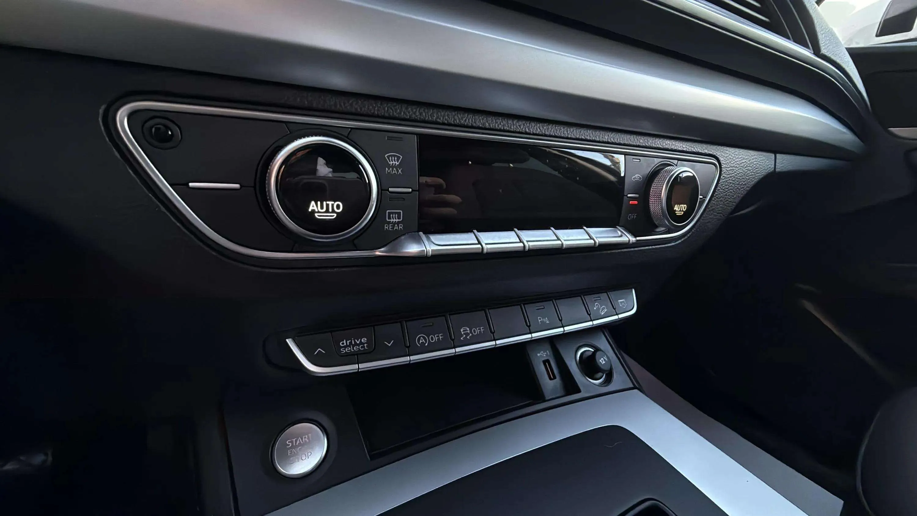 Audi Q5 35 TDI S tronic - foto 18