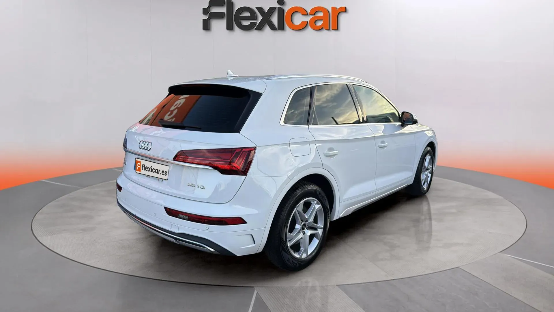 Audi Q5 35 TDI S tronic - foto 7