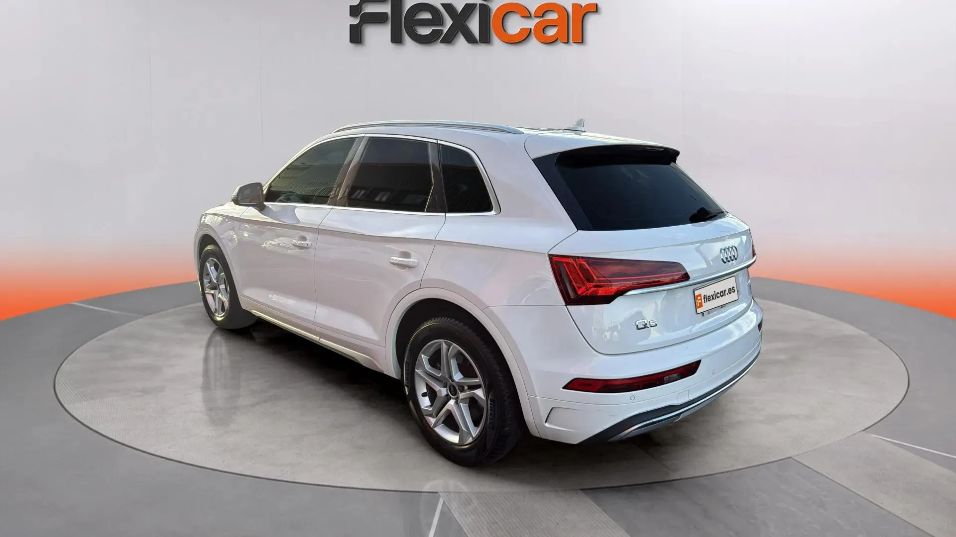 Audi Q5 35 TDI S tronic - foto 5