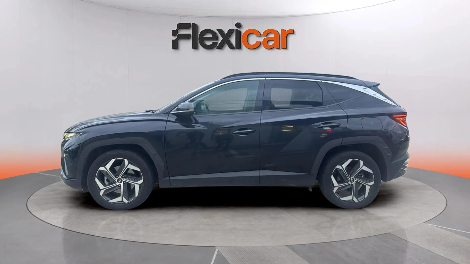 Hyundai Tucson 1.6 CRDi 48V Maxx DCT 4x4 - foto 3