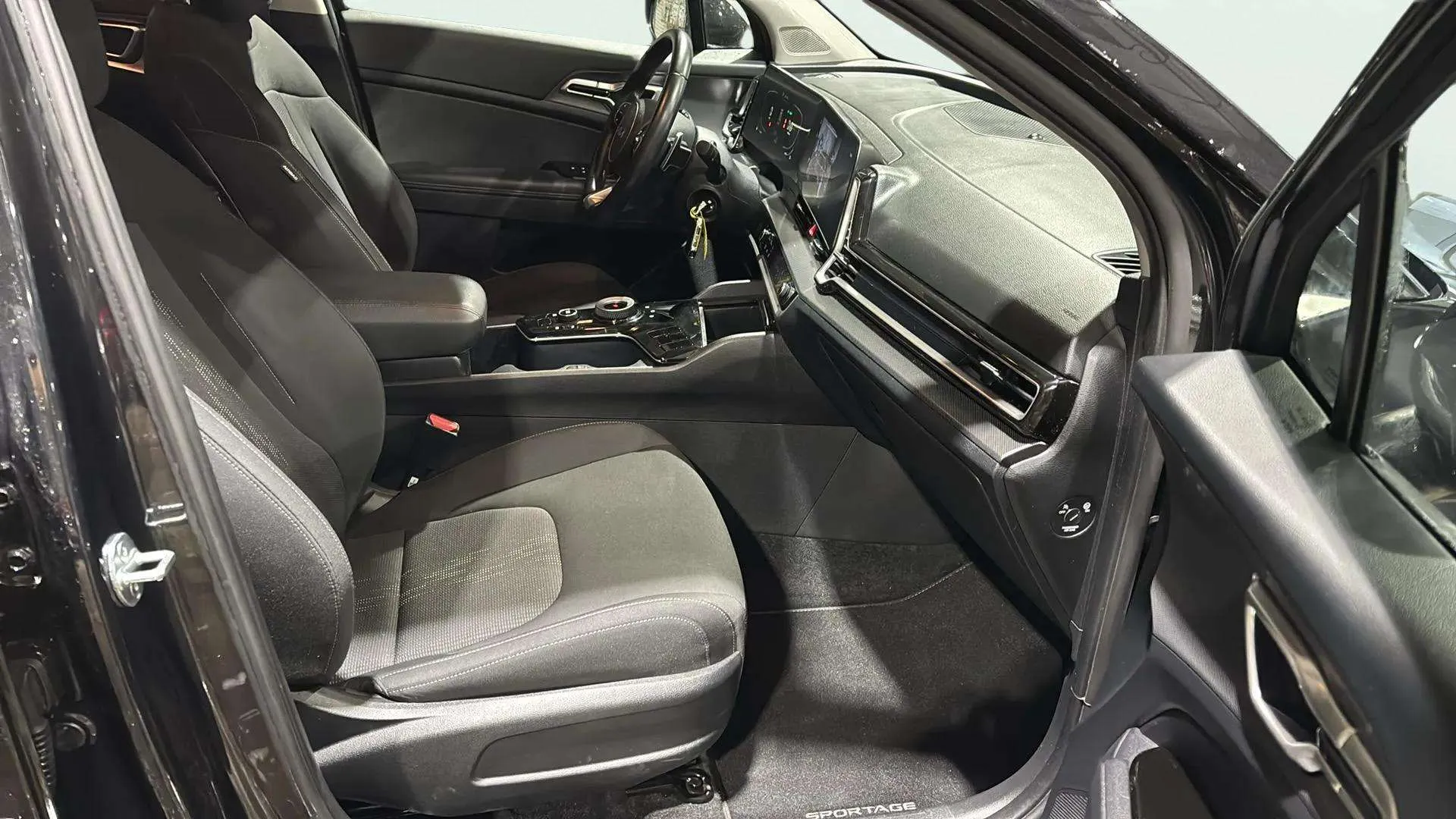 Kia Sportage 1.6 T-GDi HEV Drive 4x2 - foto 19
