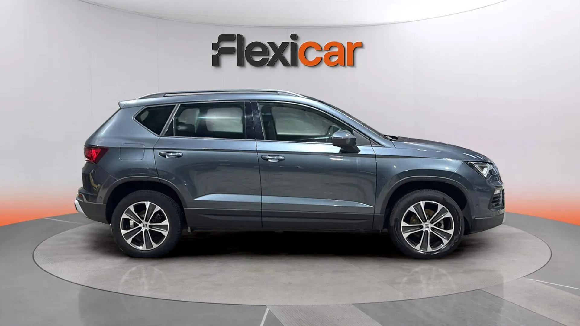 SEAT Ateca 1.5 TSI DSG Style Go L - foto 8